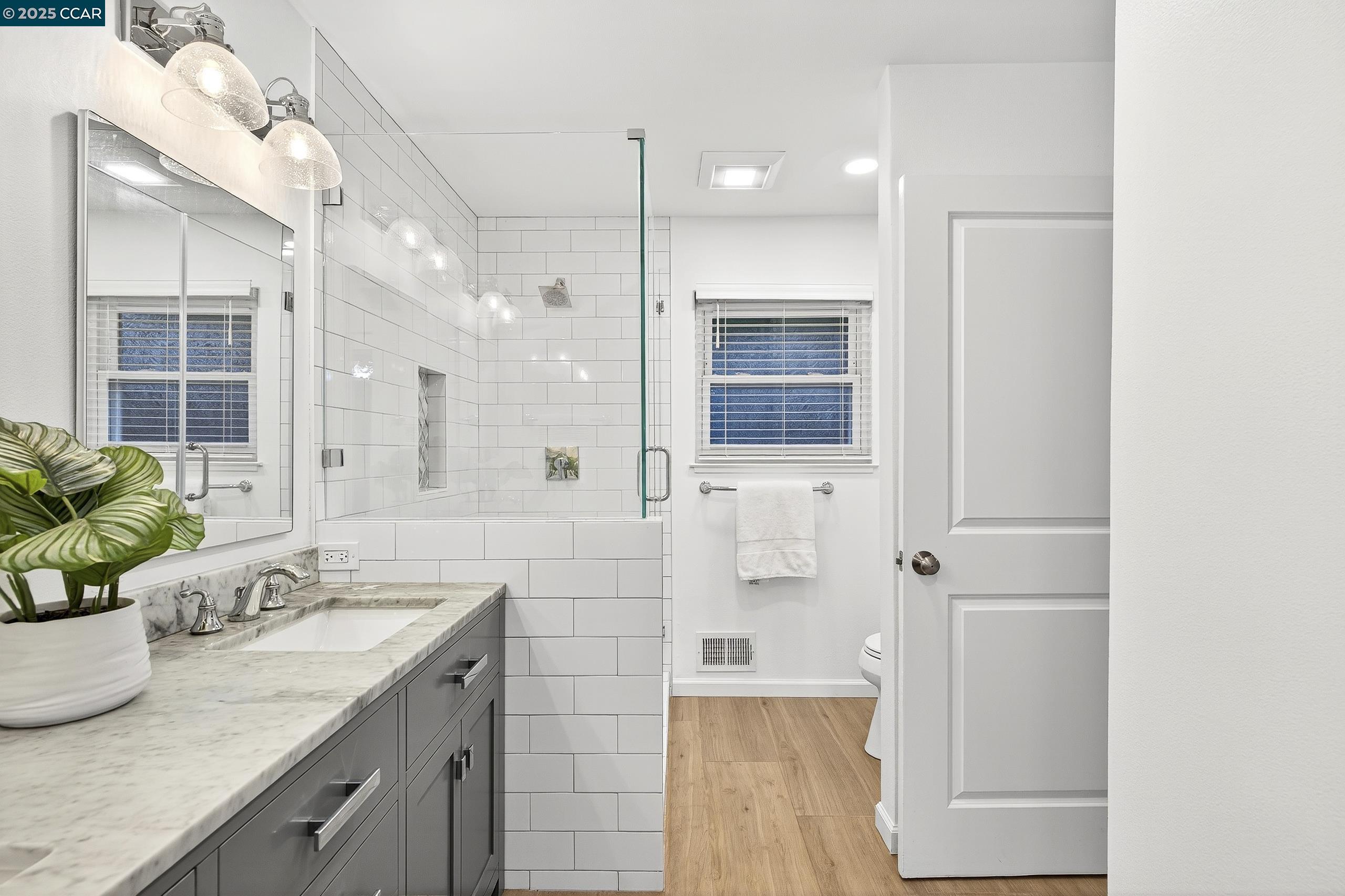 Detail Gallery Image 27 of 58 For 67 Lynwood Pl, Moraga,  CA 94556 - 4 Beds | 2/1 Baths