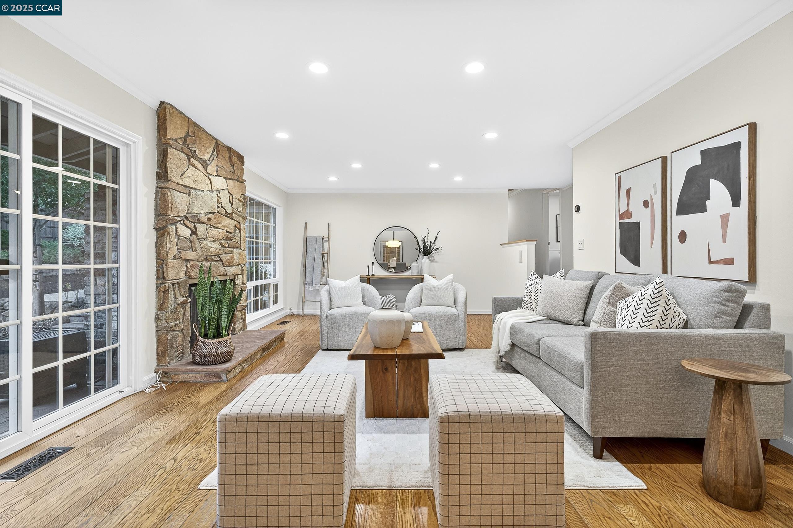 Detail Gallery Image 5 of 58 For 67 Lynwood Pl, Moraga,  CA 94556 - 4 Beds | 2/1 Baths