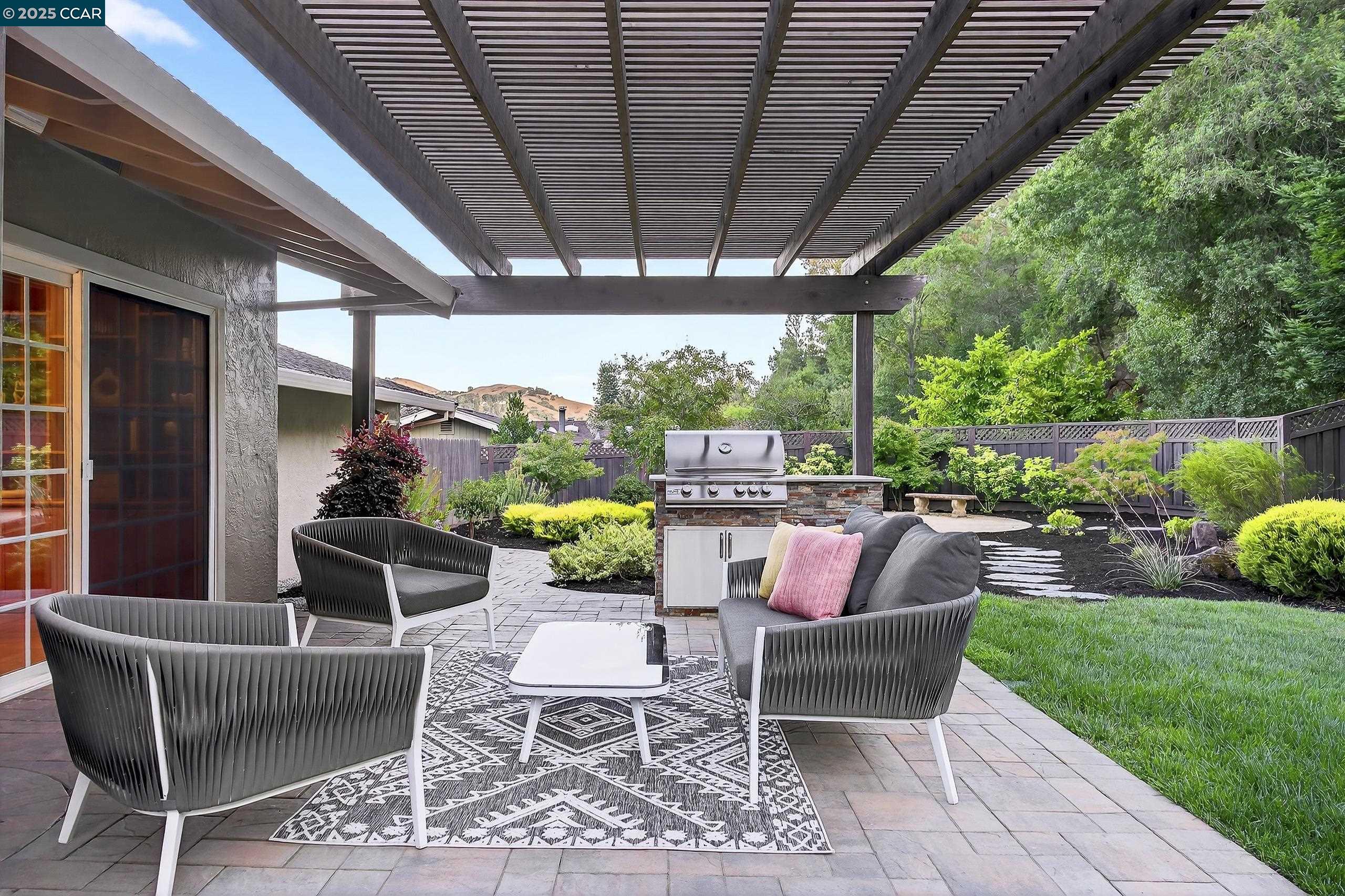 Detail Gallery Image 43 of 58 For 67 Lynwood Pl, Moraga,  CA 94556 - 4 Beds | 2/1 Baths