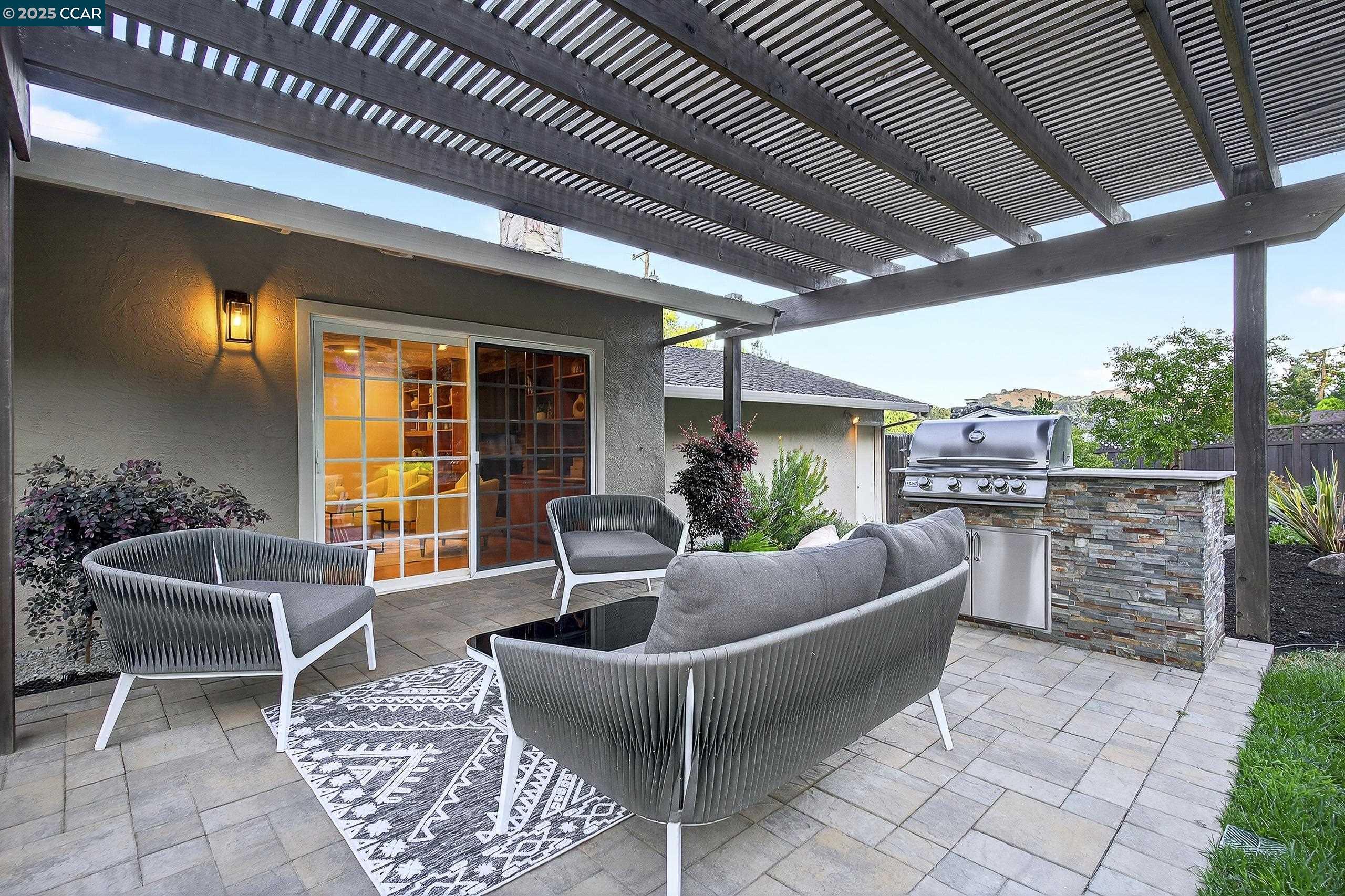 Detail Gallery Image 44 of 58 For 67 Lynwood Pl, Moraga,  CA 94556 - 4 Beds | 2/1 Baths