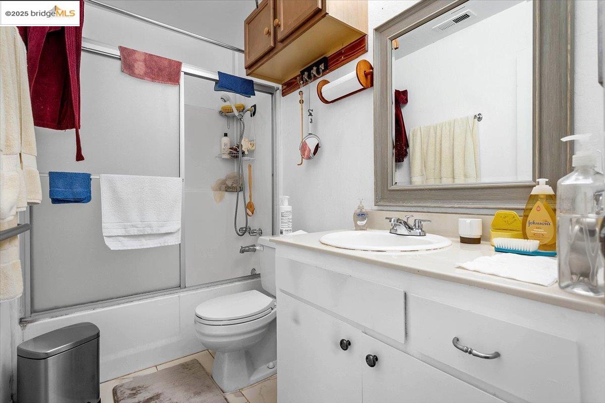 Detail Gallery Image 20 of 36 For 2275 Whitman Rd, Concord,  CA 94518 - – Beds | – Baths