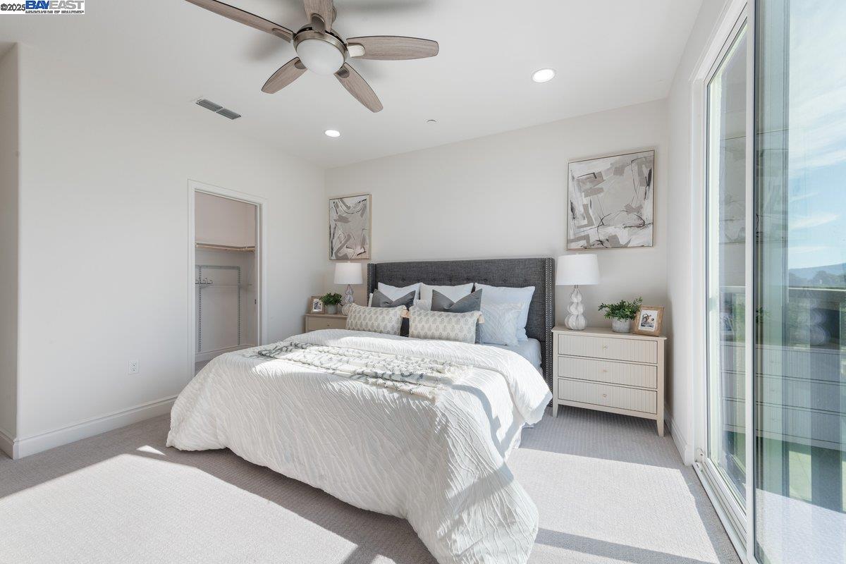 Detail Gallery Image 12 of 26 For 3911 Summit Rd, Dublin,  CA 94568 - 4 Beds | 3/1 Baths