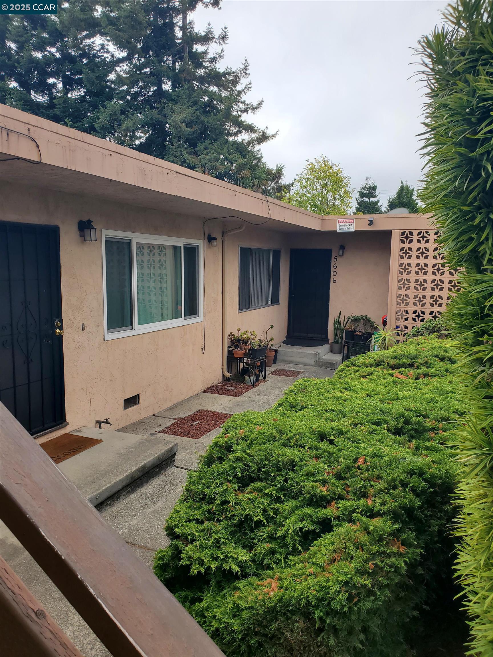 Detail Gallery Image 3 of 7 For 5600 Carlos Ave, Richmond,  CA 94804 - – Beds | – Baths