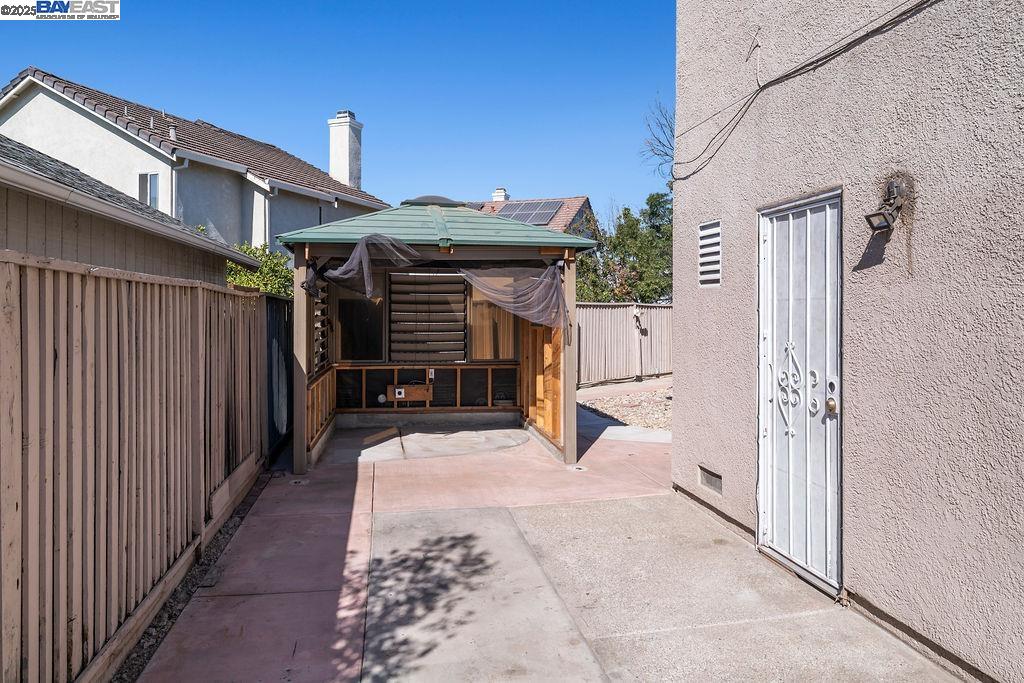 Detail Gallery Image 47 of 52 For 1429 Bluesage Court, Tracy,  CA 95376 - 4 Beds | 2/1 Baths