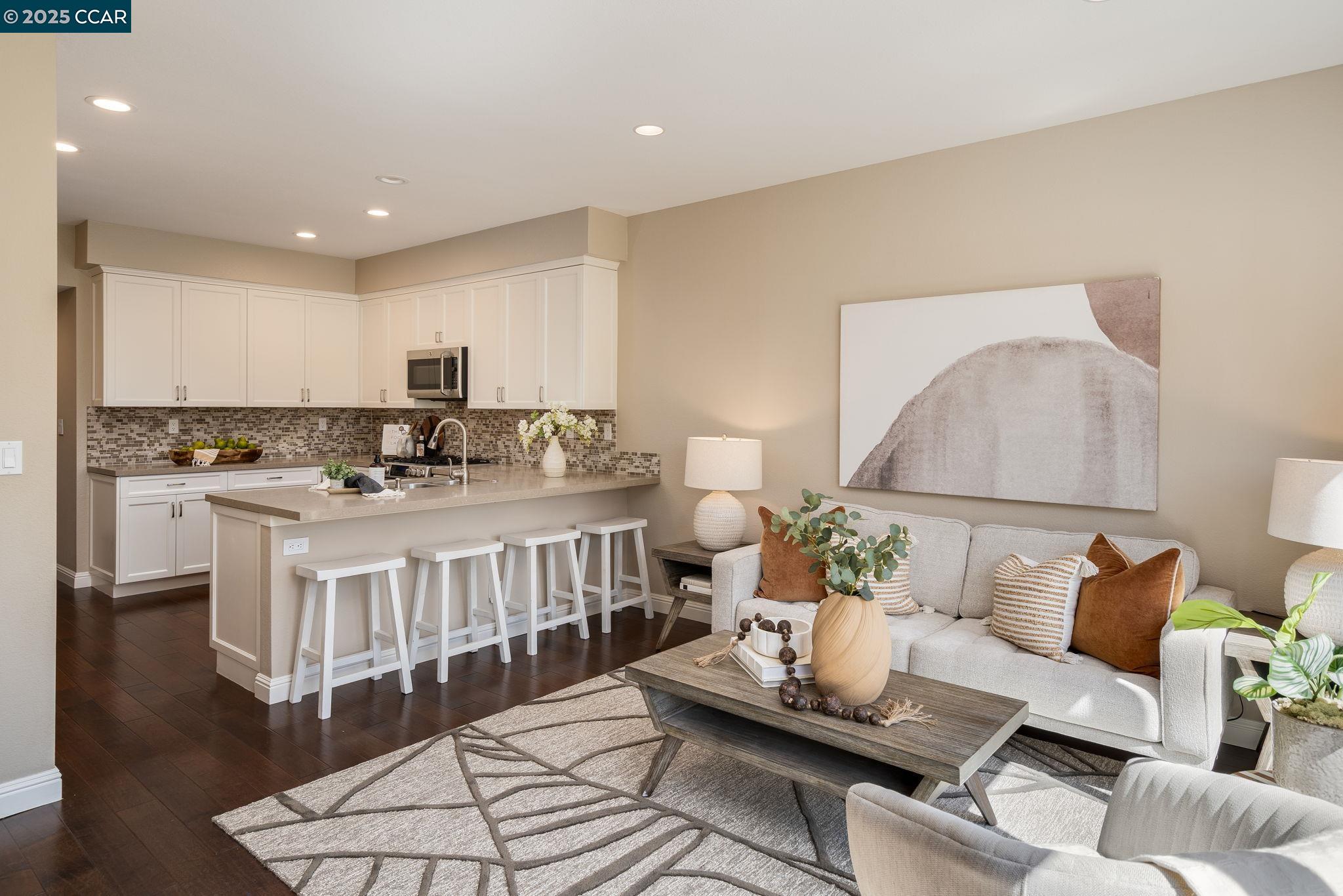 Detail Gallery Image 15 of 48 For 931 Arrowhead Ter, Clayton,  CA 94517 - 3 Beds | 2/1 Baths