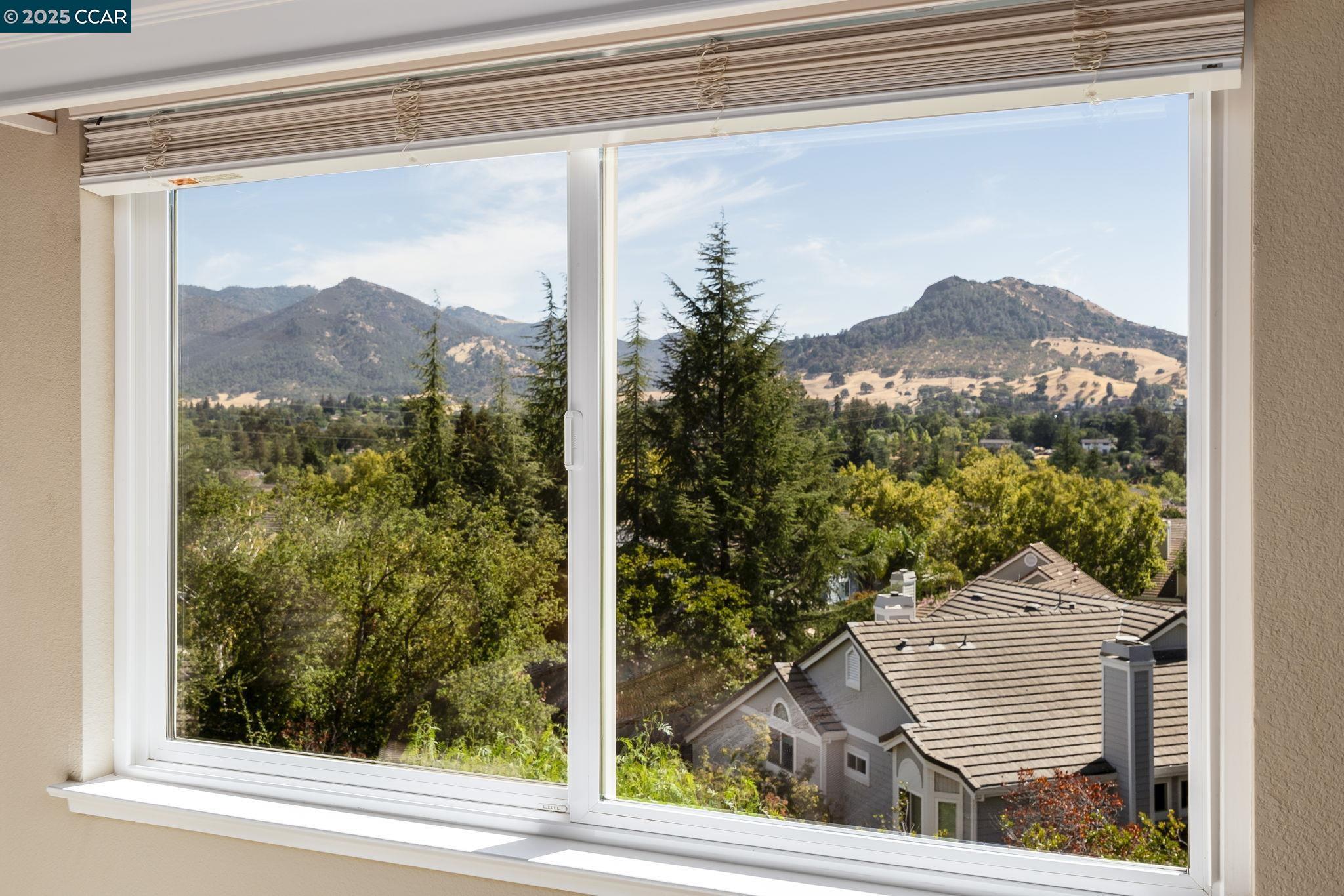 Detail Gallery Image 26 of 48 For 931 Arrowhead Ter, Clayton,  CA 94517 - 3 Beds | 2/1 Baths