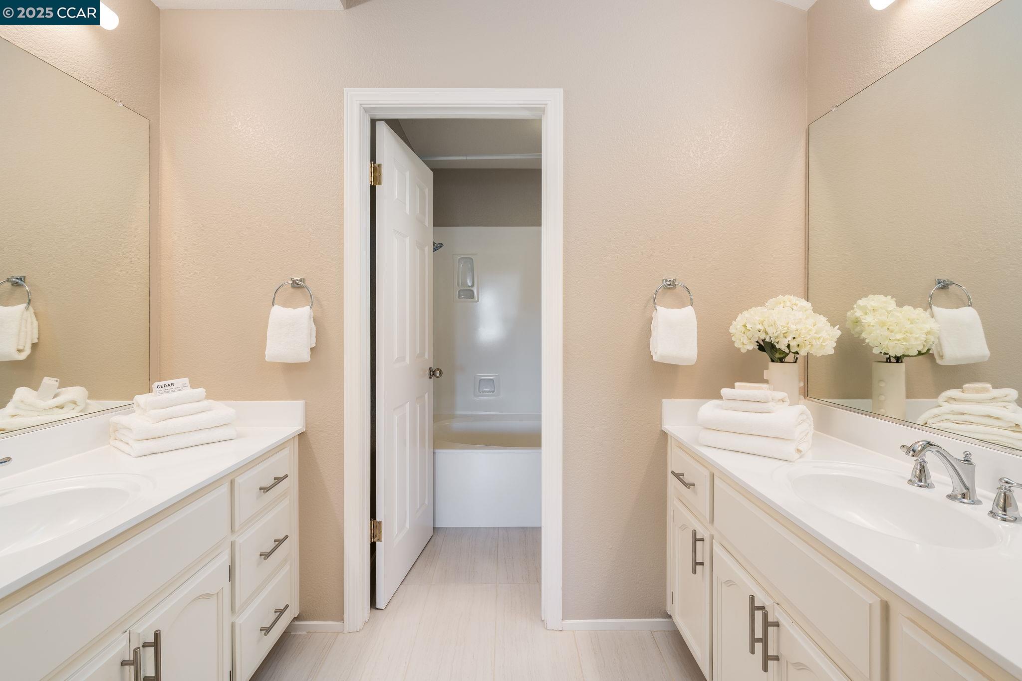 Detail Gallery Image 27 of 48 For 931 Arrowhead Ter, Clayton,  CA 94517 - 3 Beds | 2/1 Baths