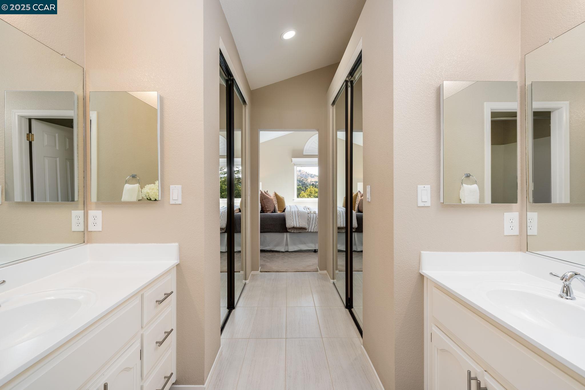 Detail Gallery Image 28 of 48 For 931 Arrowhead Ter, Clayton,  CA 94517 - 3 Beds | 2/1 Baths
