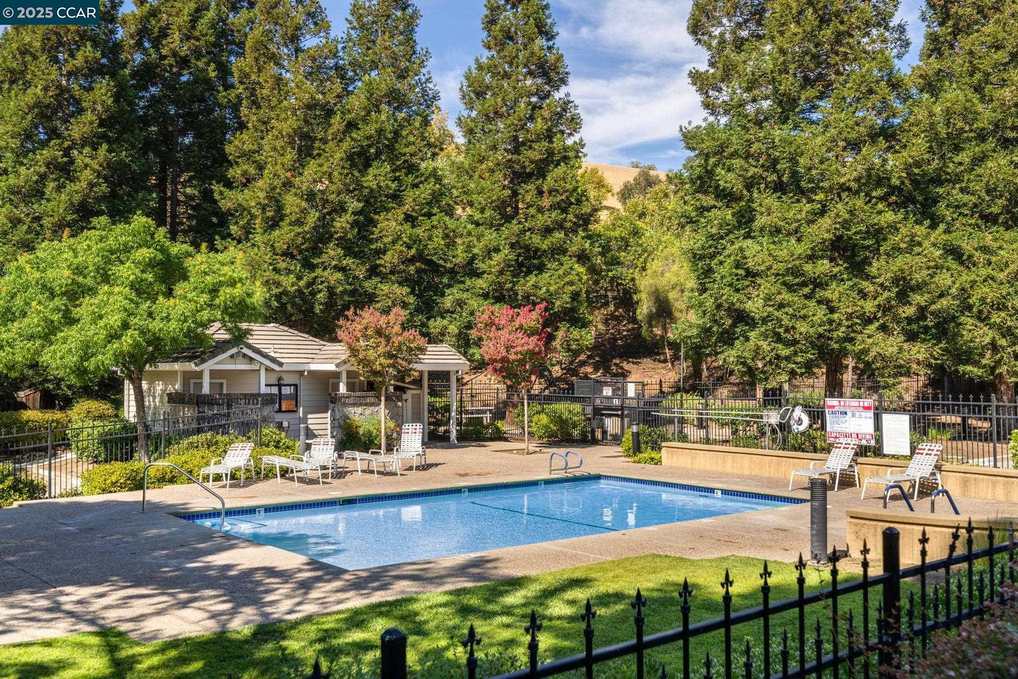 Detail Gallery Image 40 of 48 For 931 Arrowhead Ter, Clayton,  CA 94517 - 3 Beds | 2/1 Baths