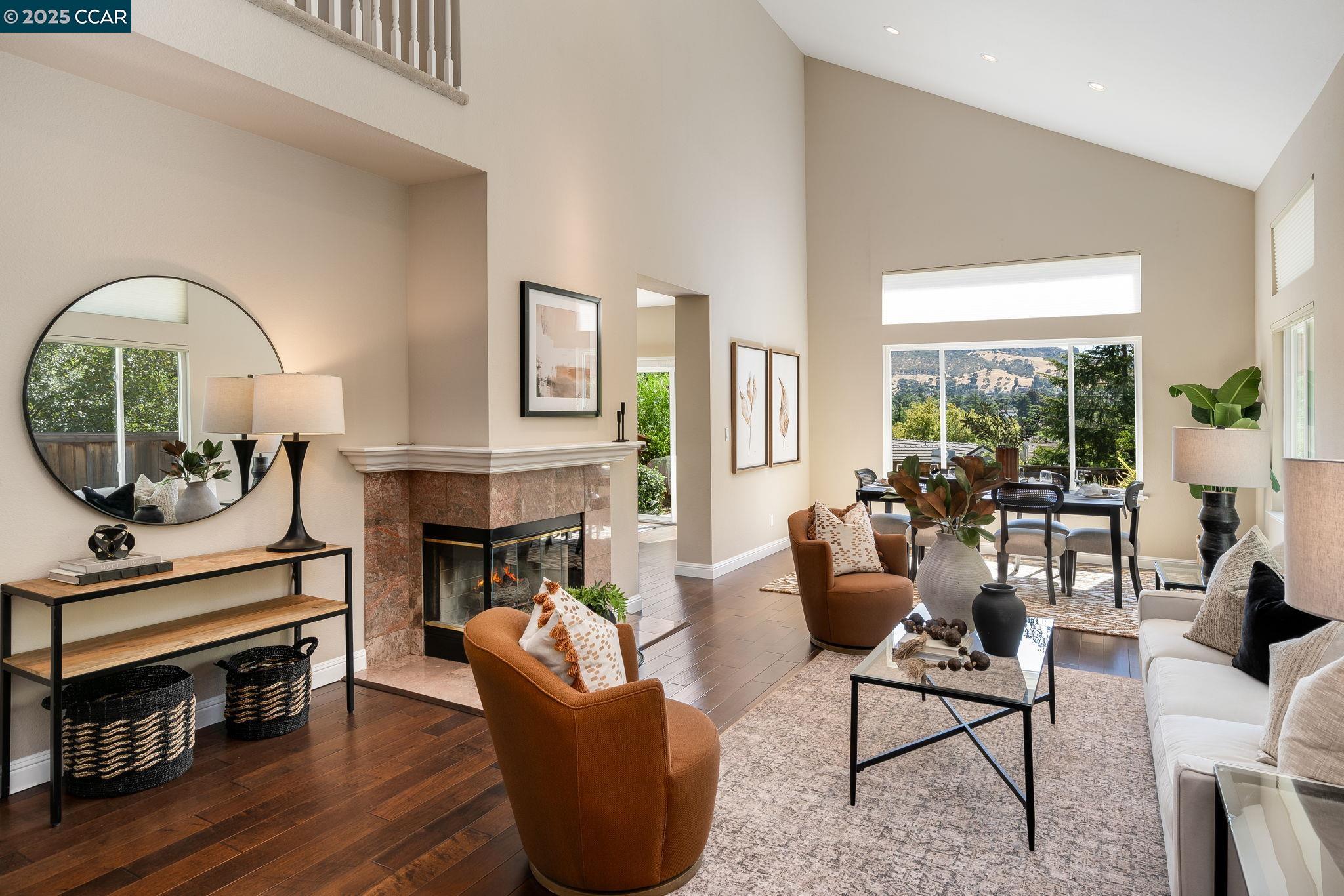 Detail Gallery Image 6 of 48 For 931 Arrowhead Ter, Clayton,  CA 94517 - 3 Beds | 2/1 Baths