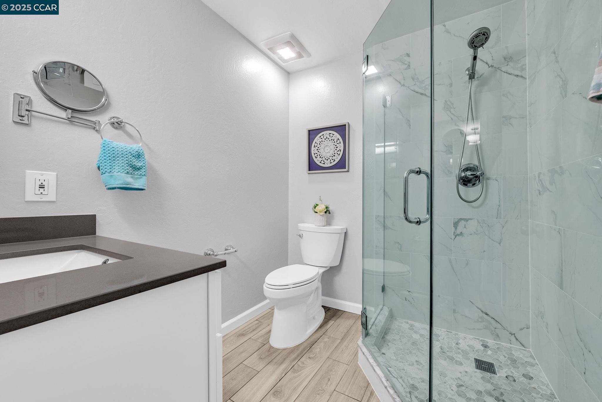Detail Gallery Image 32 of 54 For 599 Jackson St, Albany,  CA 94706 - – Beds | – Baths