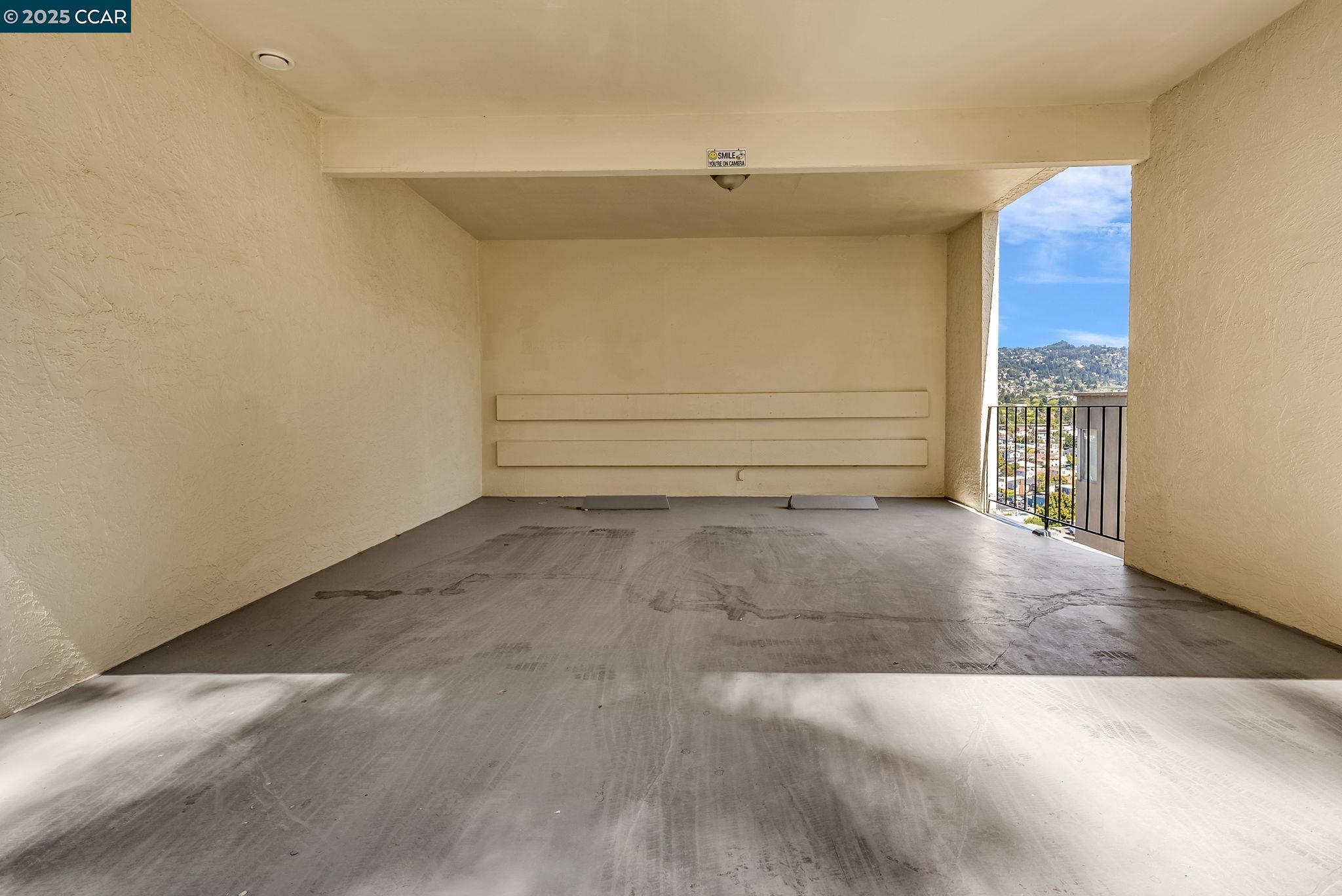 Detail Gallery Image 7 of 54 For 599 Jackson St, Albany,  CA 94706 - – Beds | – Baths