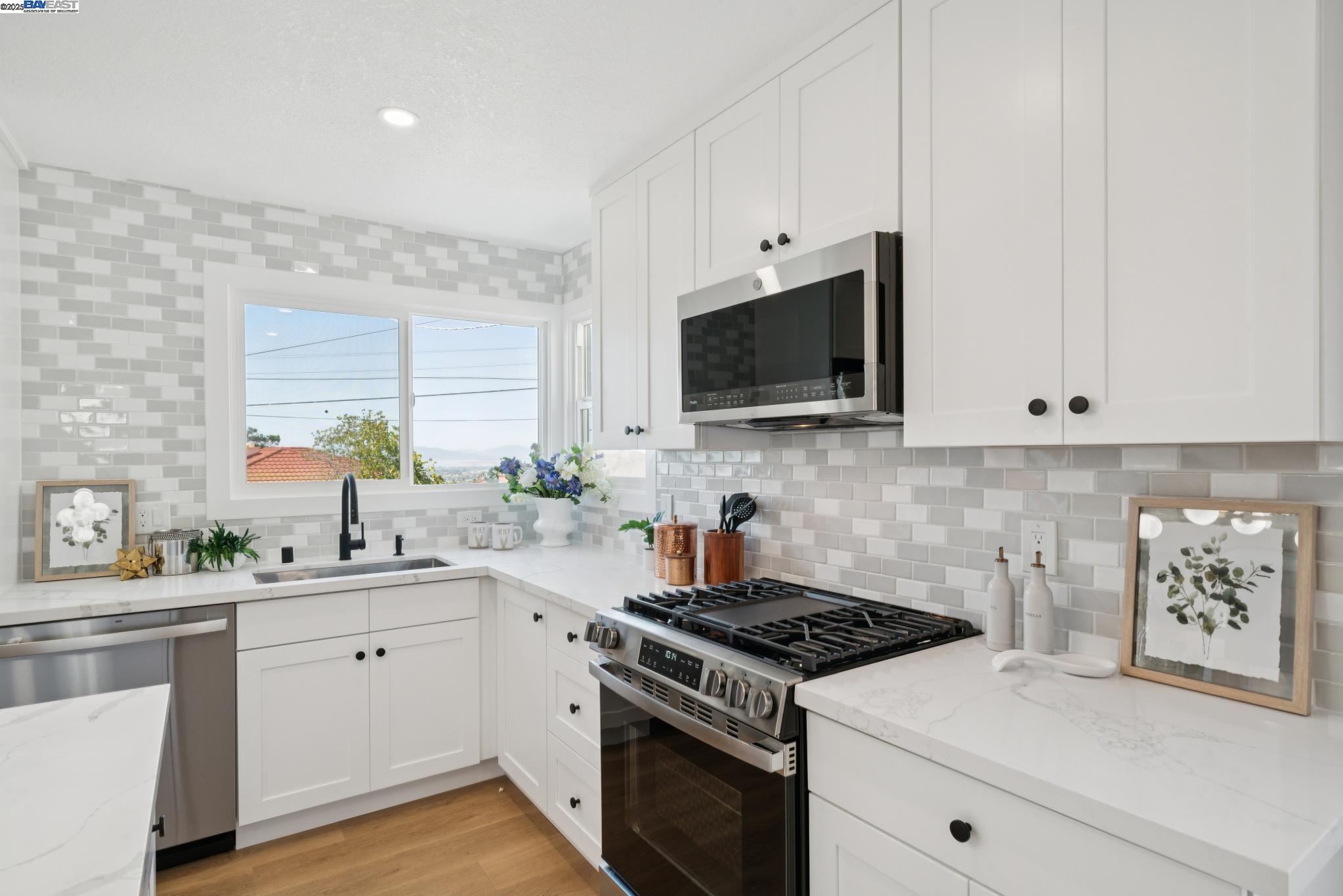 Detail Gallery Image 17 of 50 For 2630 Monte Vista Ave, El Cerrito,  CA 94530 - 2 Beds | 1 Baths