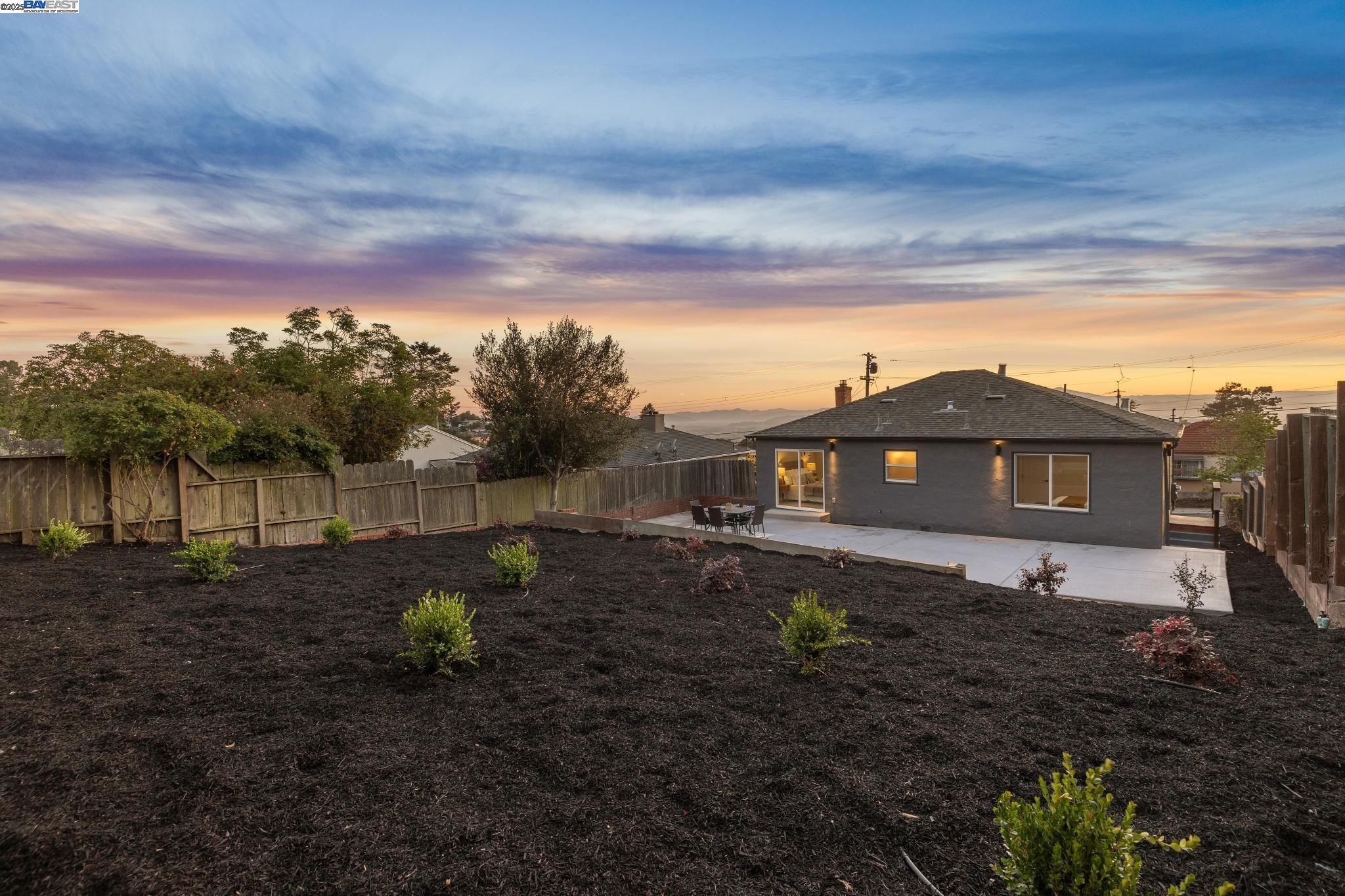 Detail Gallery Image 36 of 50 For 2630 Monte Vista Ave, El Cerrito,  CA 94530 - 2 Beds | 1 Baths