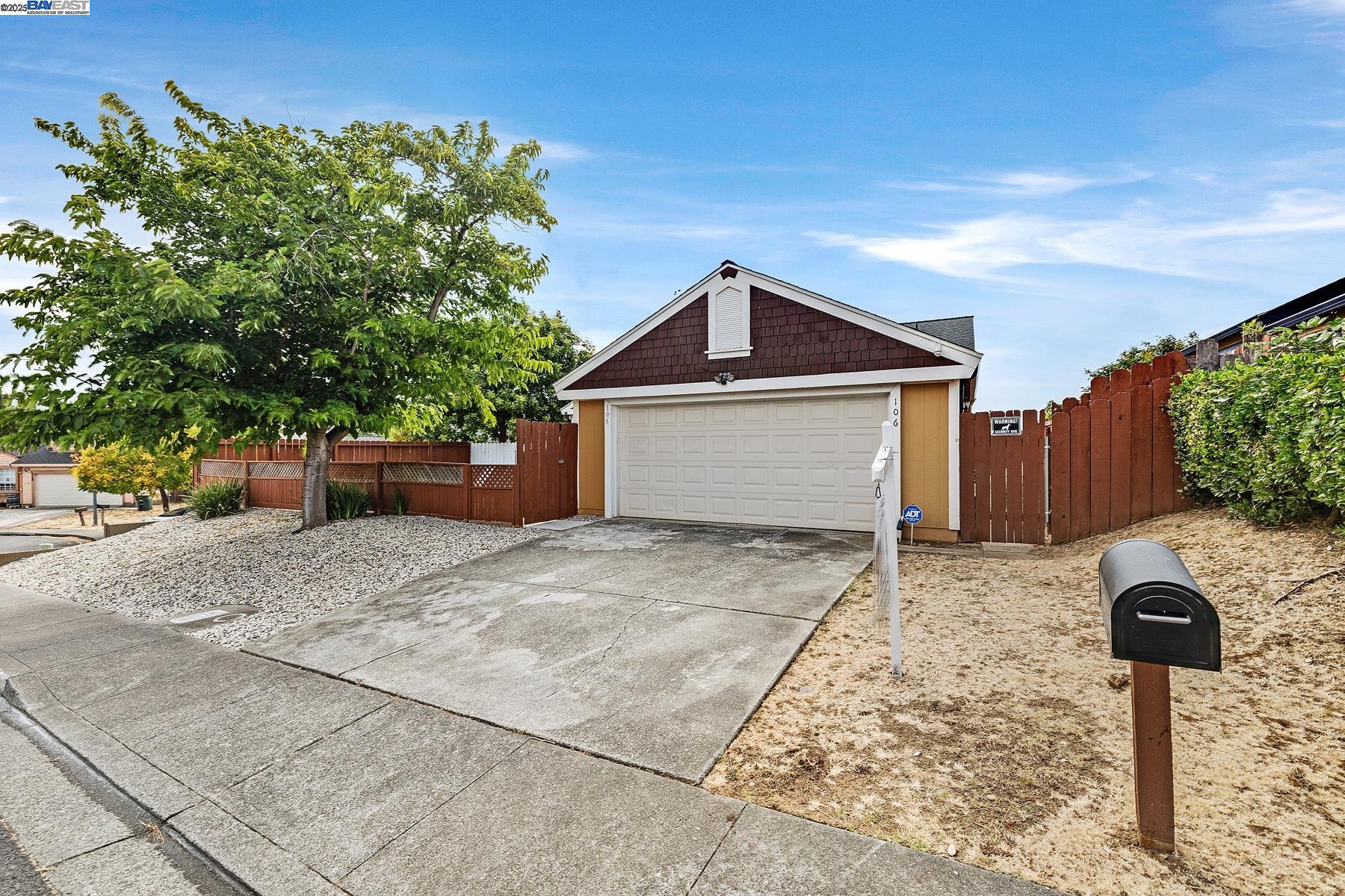 Detail Gallery Image 1 of 41 For 106 Fieldstone Way, Vallejo,  CA 94589 - 3 Beds | 2 Baths