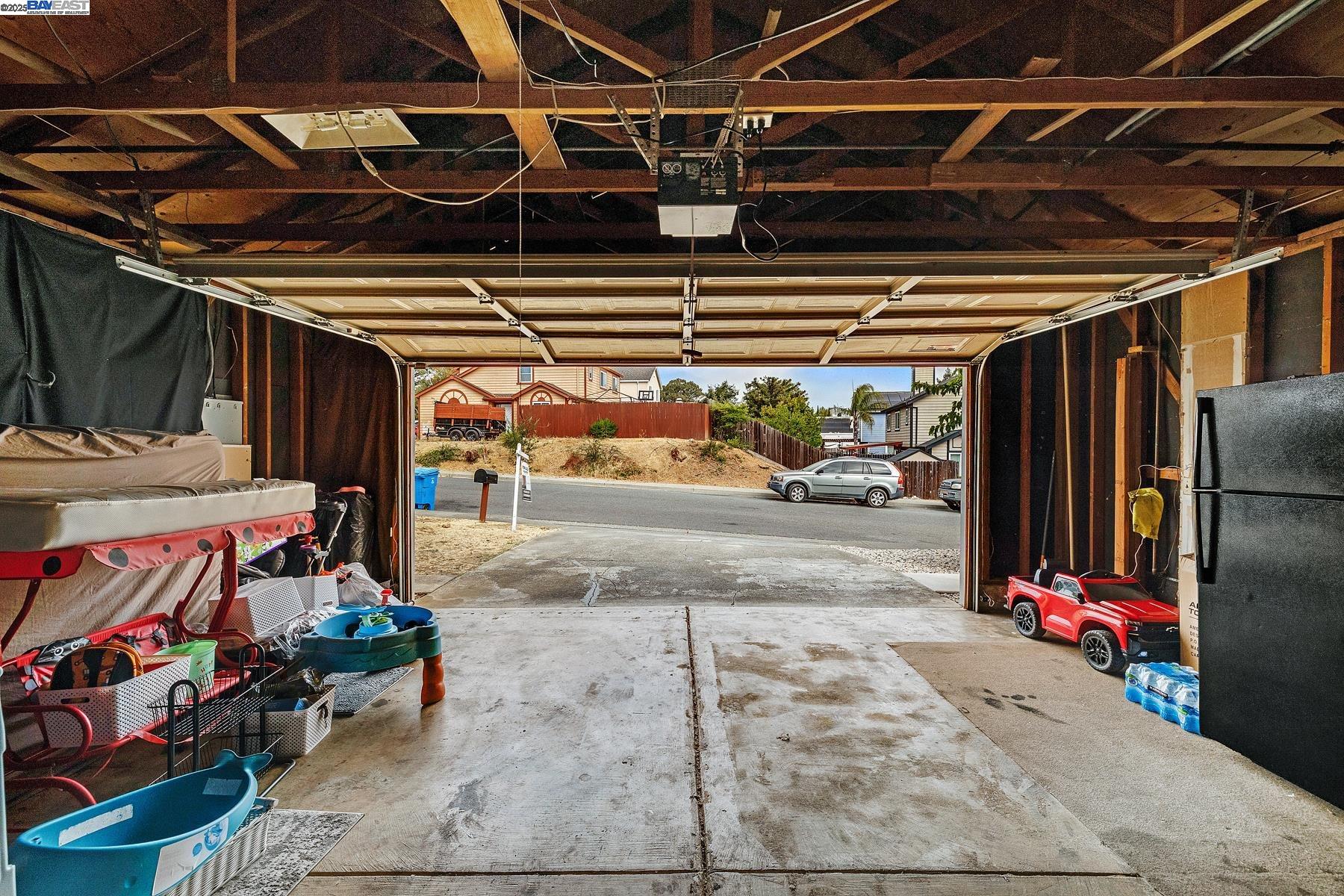 Detail Gallery Image 12 of 41 For 106 Fieldstone Way, Vallejo,  CA 94589 - 3 Beds | 2 Baths