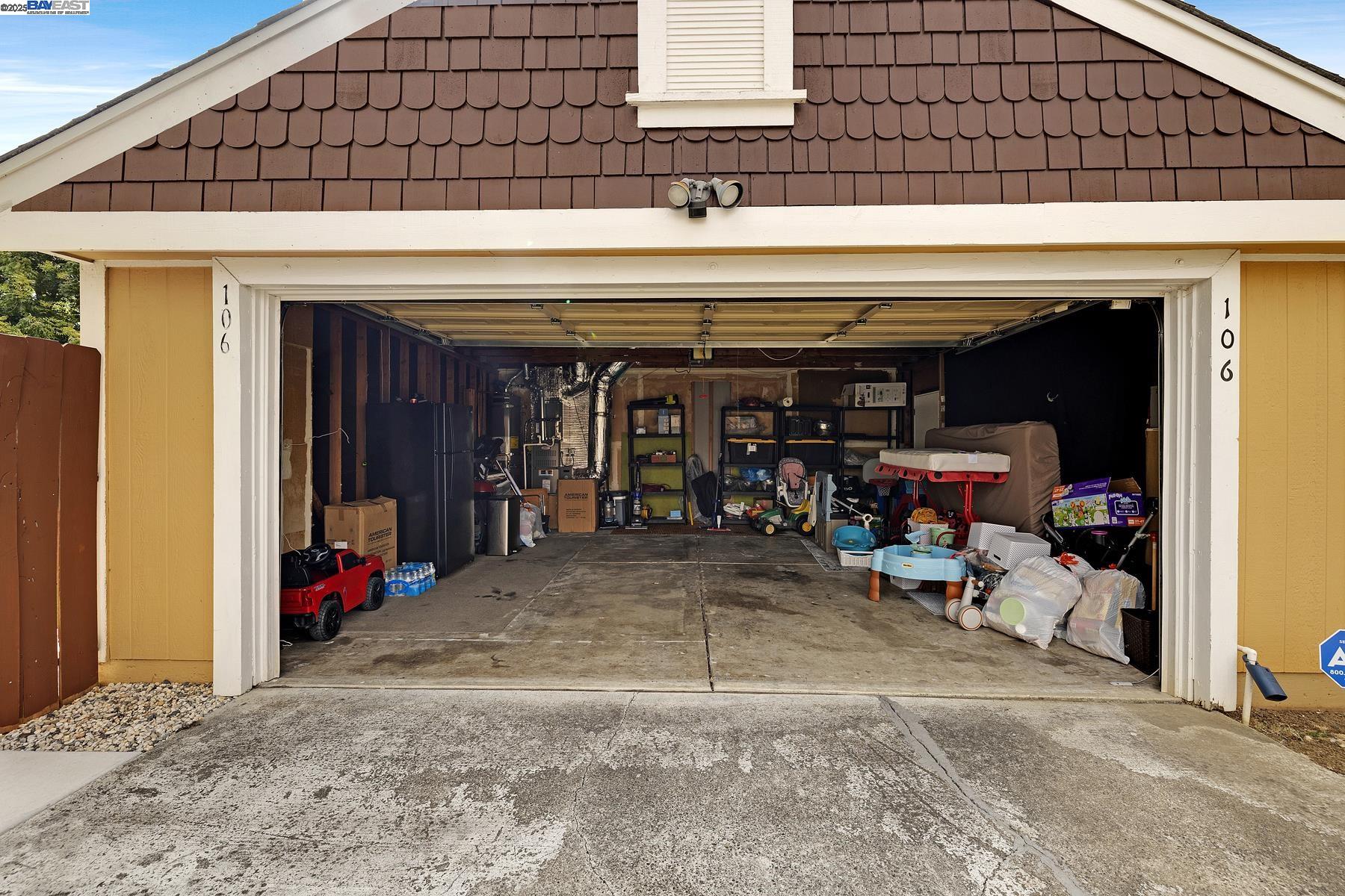 Detail Gallery Image 13 of 41 For 106 Fieldstone Way, Vallejo,  CA 94589 - 3 Beds | 2 Baths