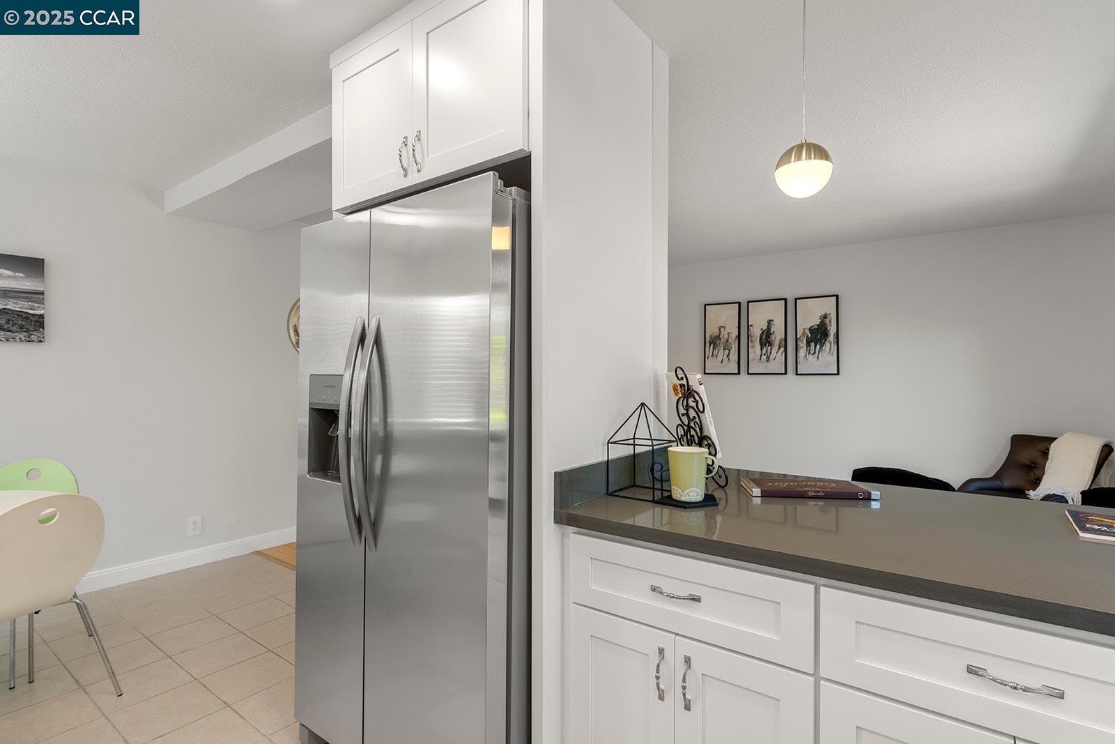 Detail Gallery Image 24 of 42 For 265 Woodbridge Cir, San Mateo,  CA 94403 - 3 Beds | 2 Baths