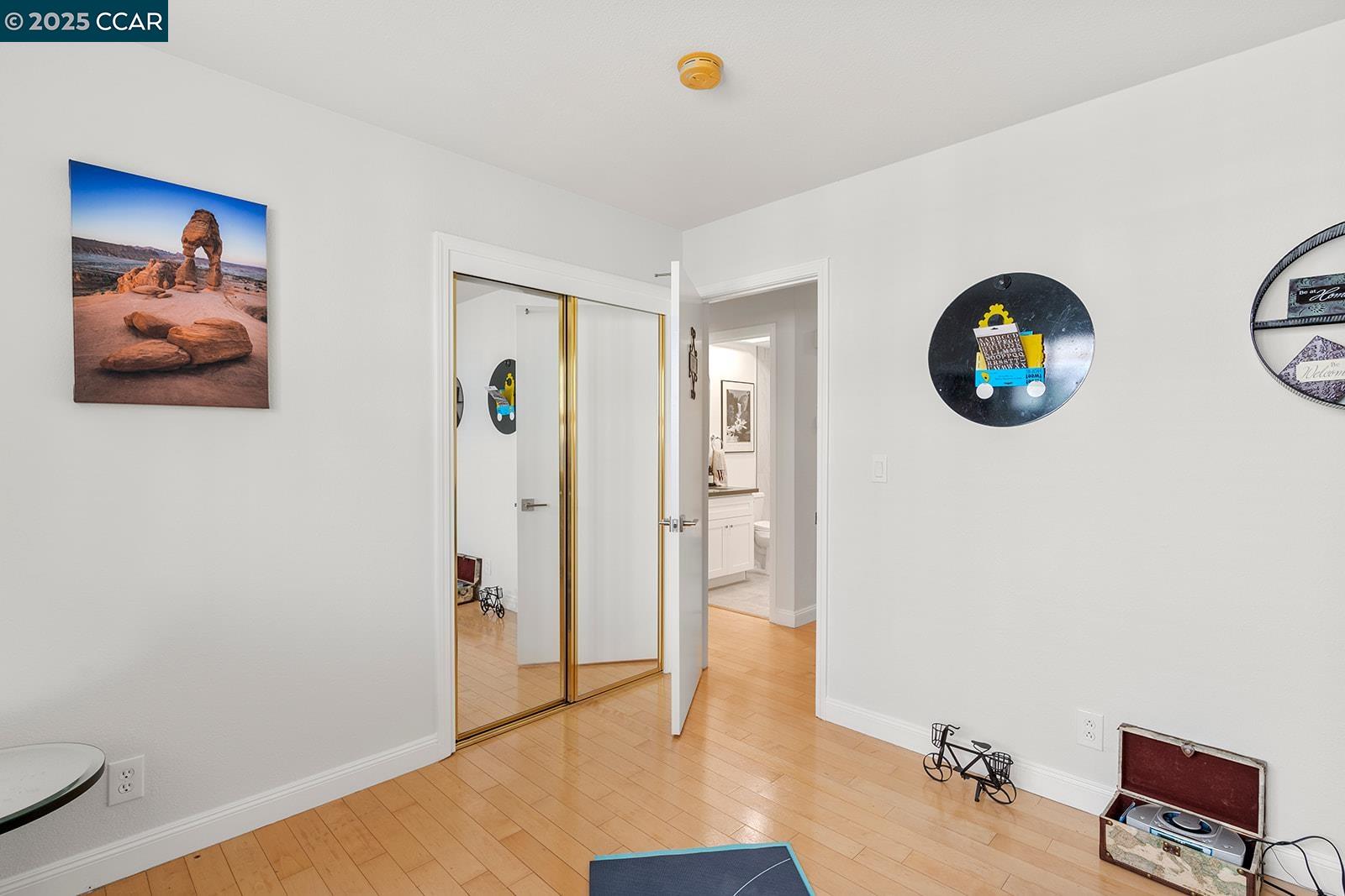 Detail Gallery Image 28 of 42 For 265 Woodbridge Cir, San Mateo,  CA 94403 - 3 Beds | 2 Baths