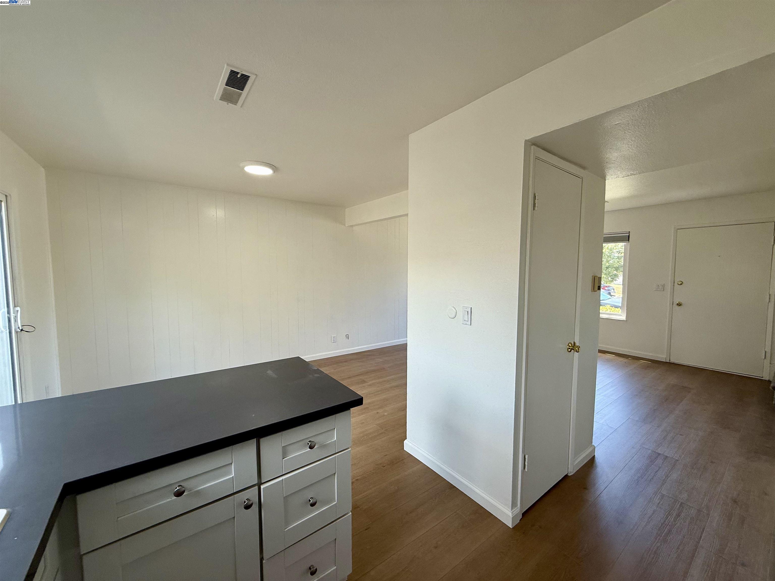 Detail Gallery Image 16 of 38 For 4632 Balboa Way, Fremont,  CA 94536 - 2 Beds | 1/1 Baths