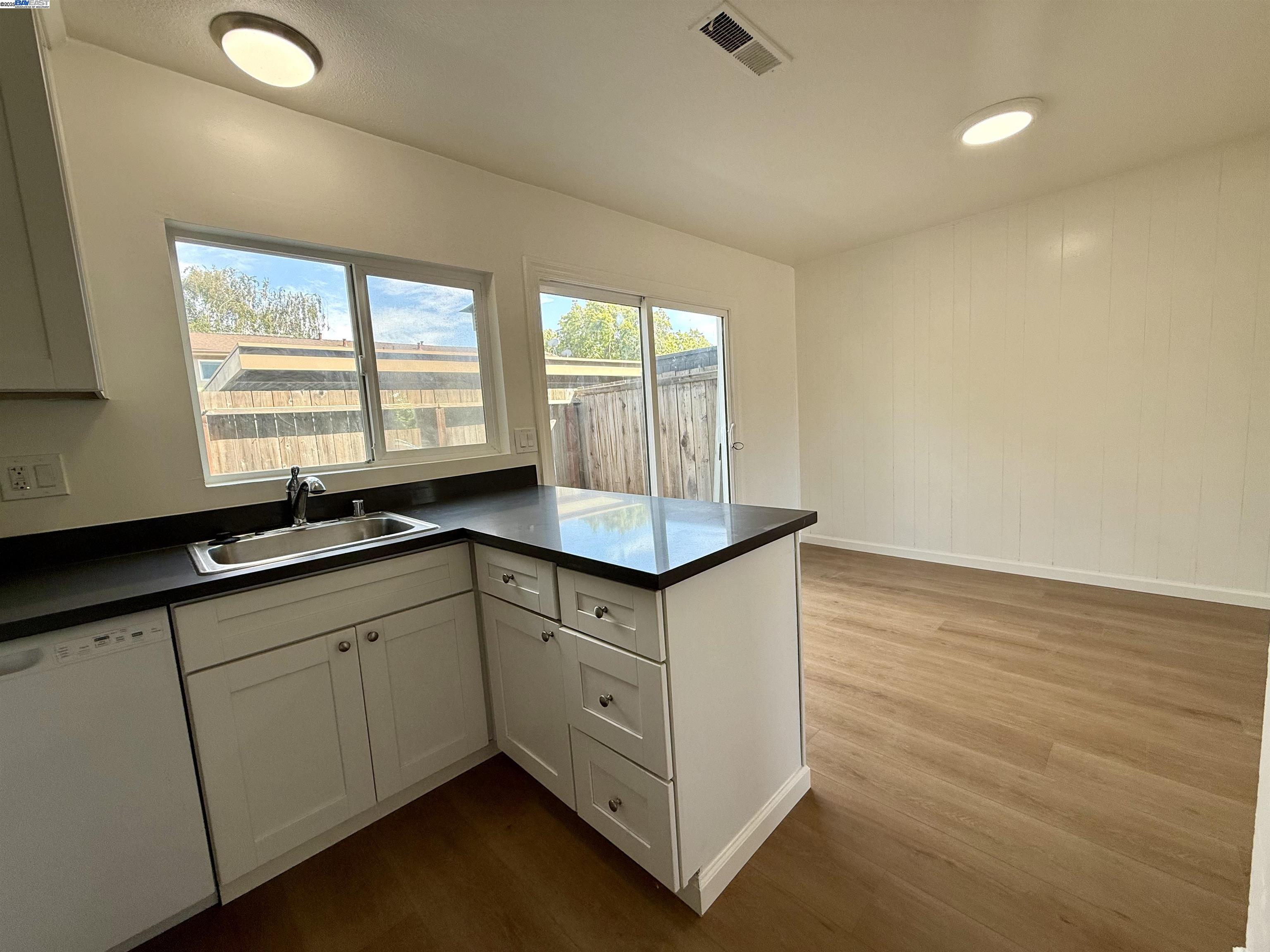 Detail Gallery Image 17 of 38 For 4632 Balboa Way, Fremont,  CA 94536 - 2 Beds | 1/1 Baths