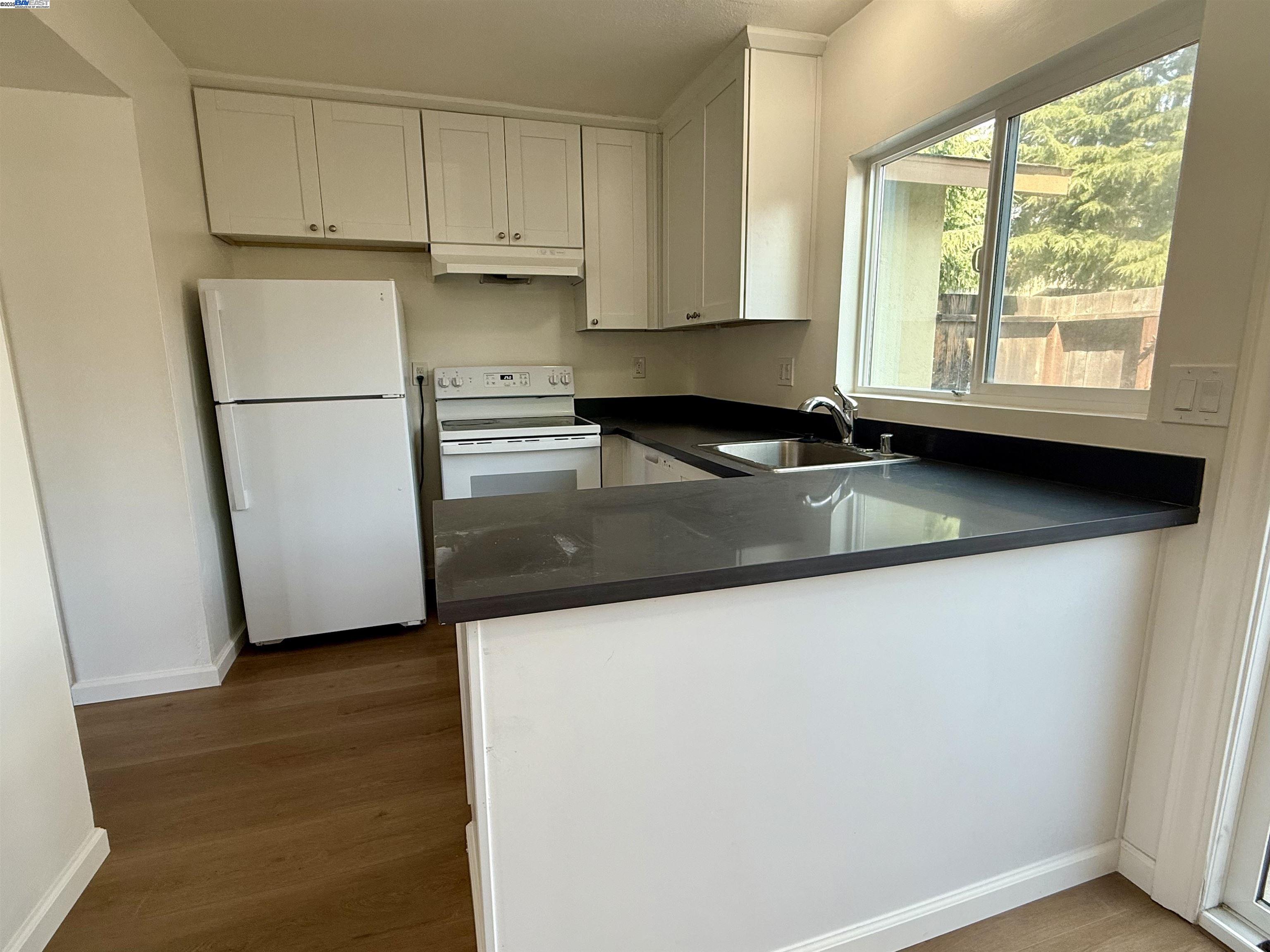 Detail Gallery Image 19 of 38 For 4632 Balboa Way, Fremont,  CA 94536 - 2 Beds | 1/1 Baths