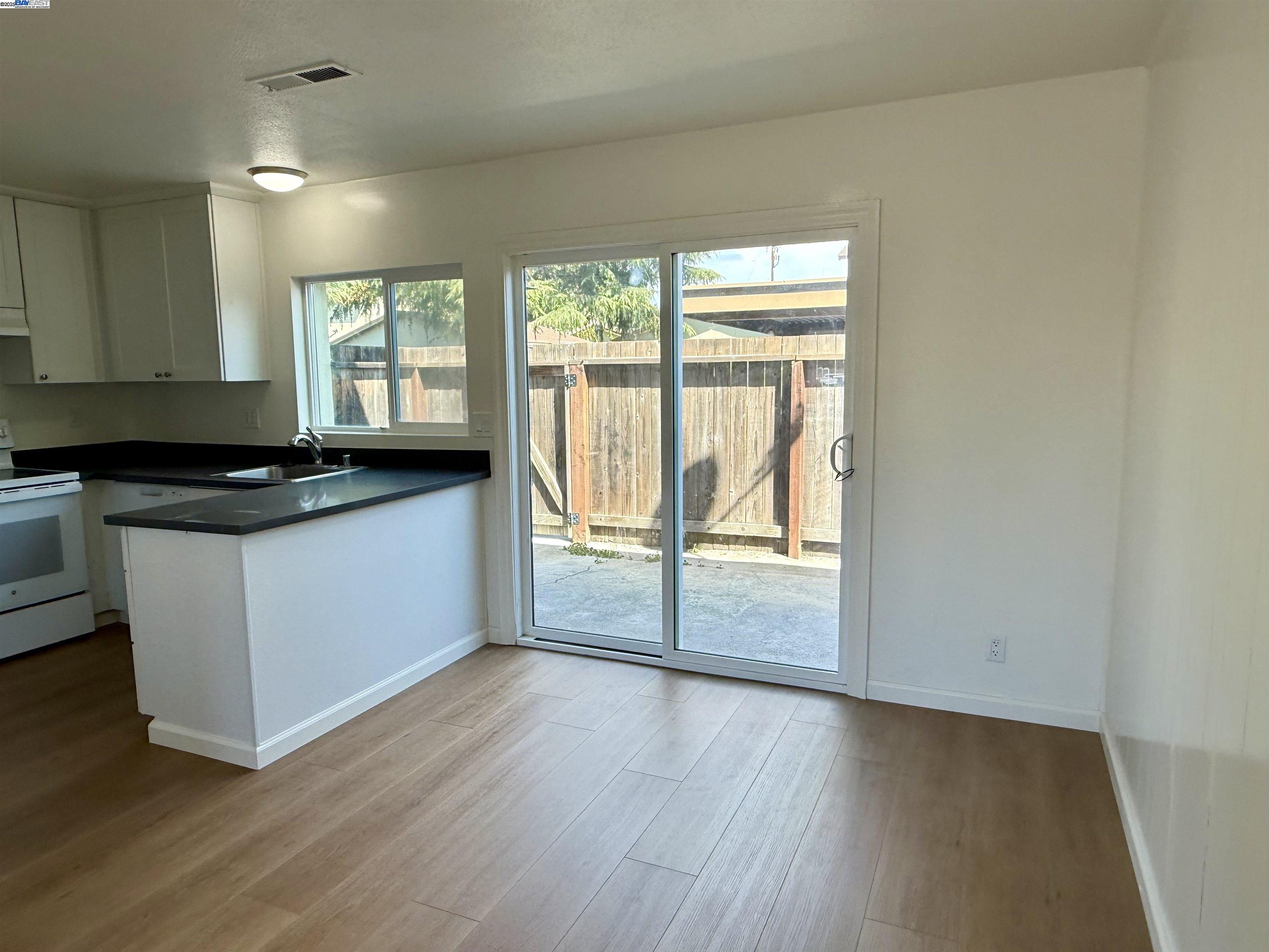 Detail Gallery Image 34 of 38 For 4632 Balboa Way, Fremont,  CA 94536 - 2 Beds | 1/1 Baths