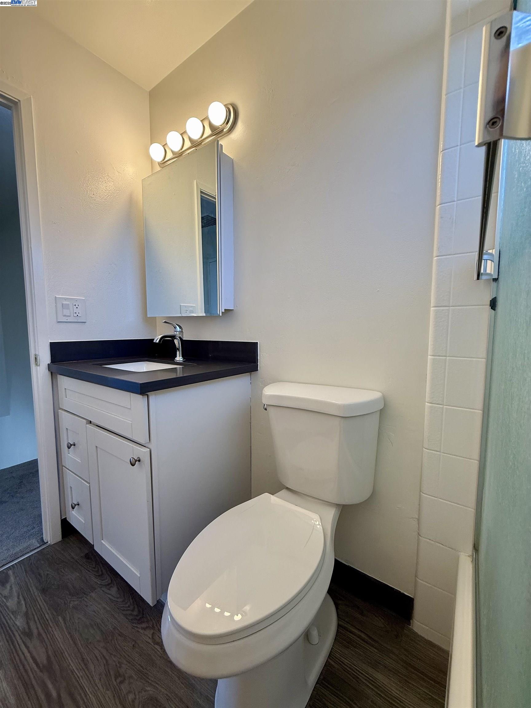Detail Gallery Image 6 of 38 For 4632 Balboa Way, Fremont,  CA 94536 - 2 Beds | 1/1 Baths