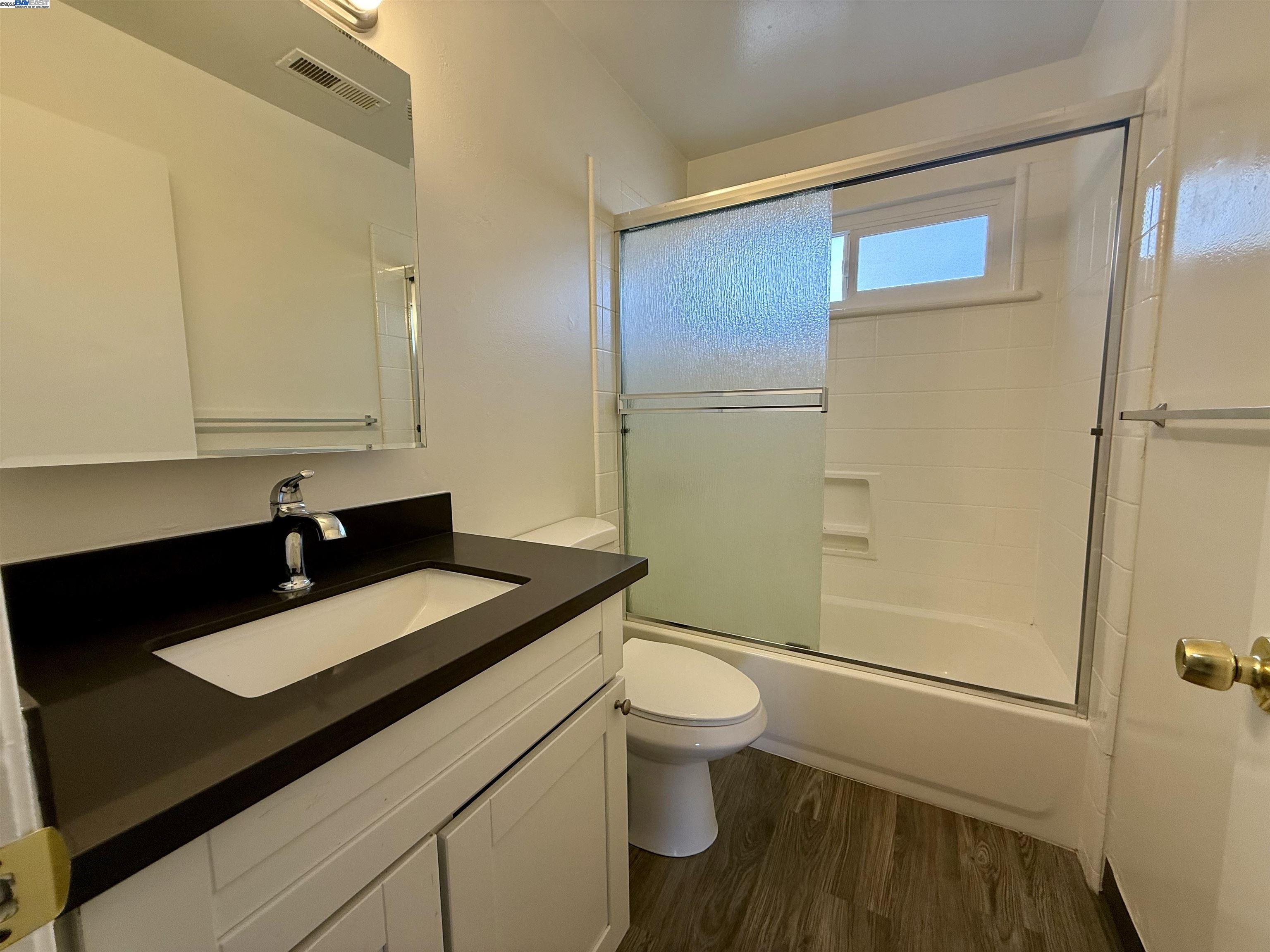Detail Gallery Image 7 of 38 For 4632 Balboa Way, Fremont,  CA 94536 - 2 Beds | 1/1 Baths
