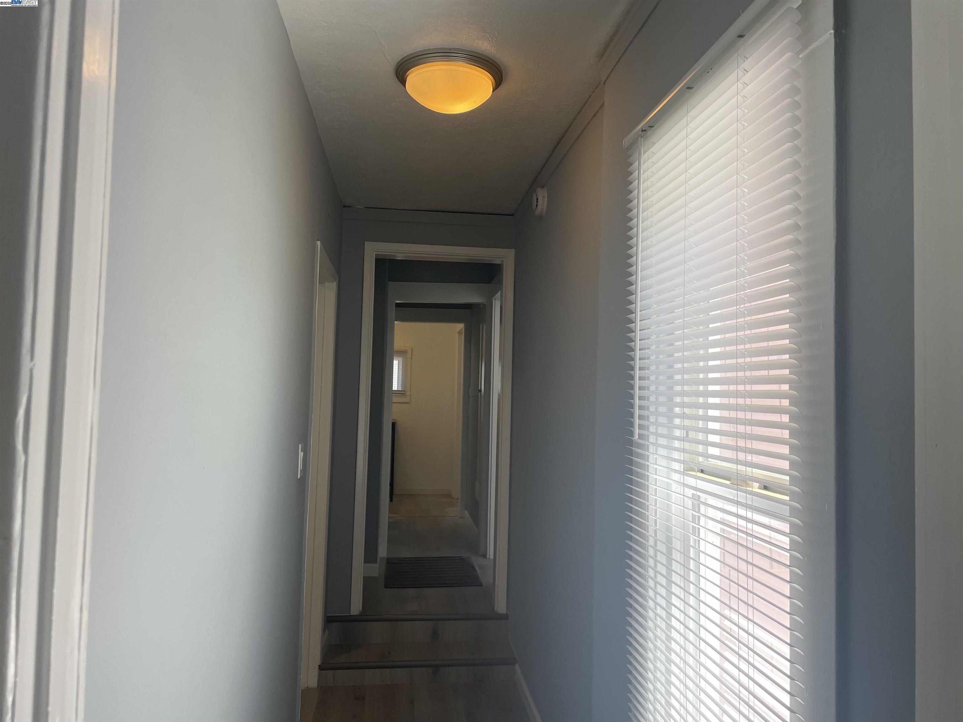 Detail Gallery Image 12 of 23 For 2311 82nd Ave, Oakland,  CA 94605 - 3 Beds | 1 Baths