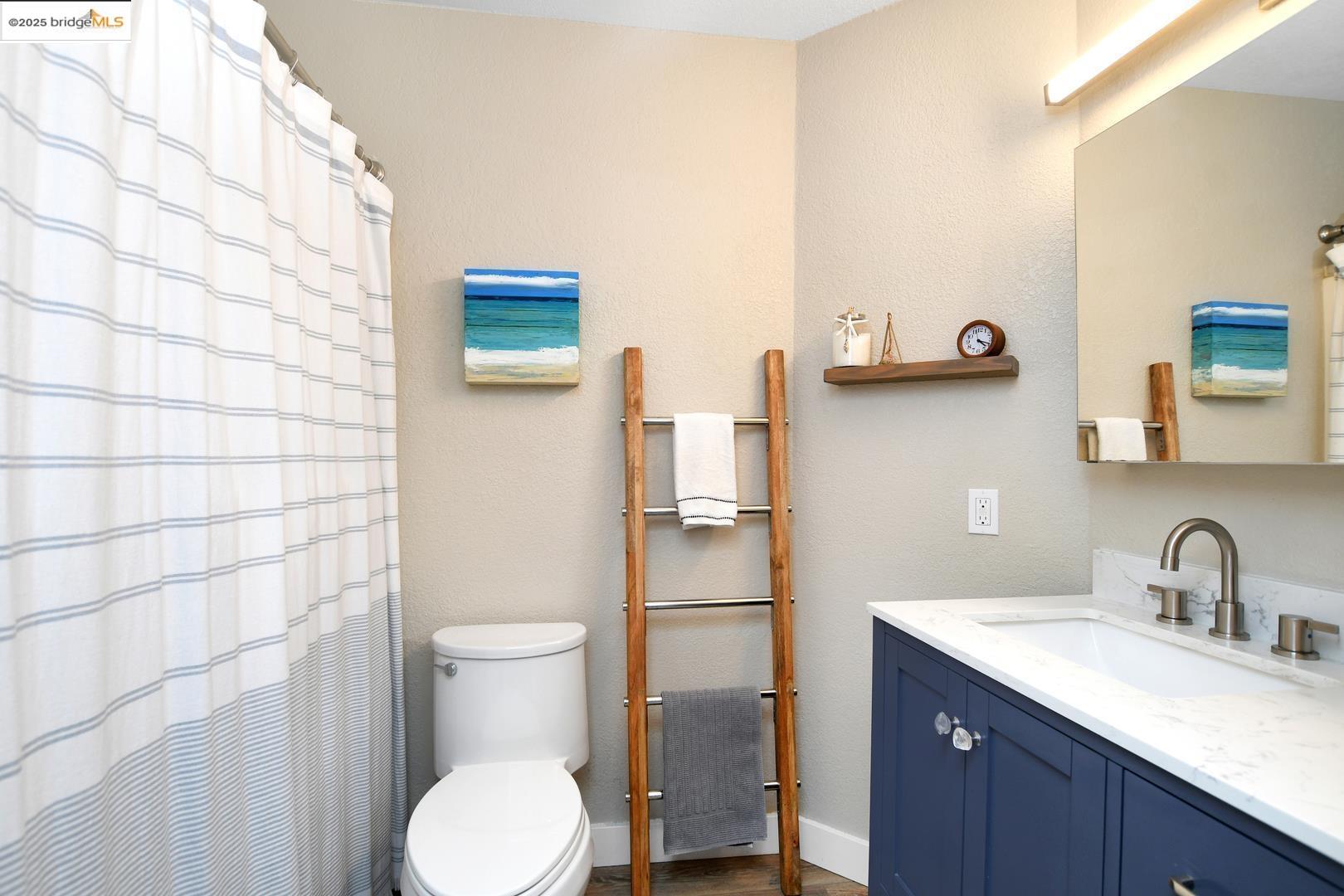 Photo #8: 41109198 Listing: Photo #8