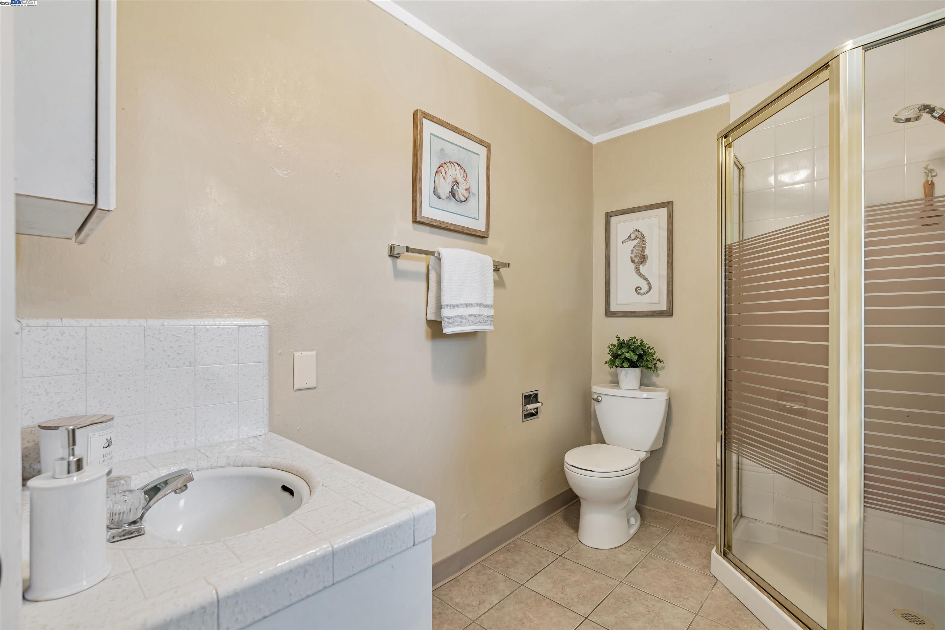 Detail Gallery Image 16 of 34 For 2884 W Rose St, Stockton,  CA 95203 - 3 Beds | 2 Baths