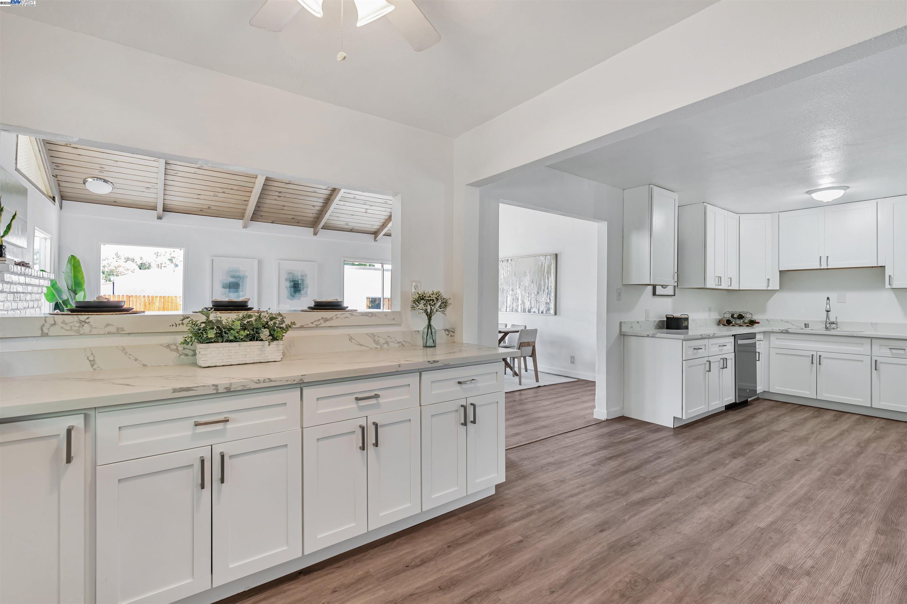 Detail Gallery Image 25 of 34 For 2884 W Rose St, Stockton,  CA 95203 - 3 Beds | 2 Baths