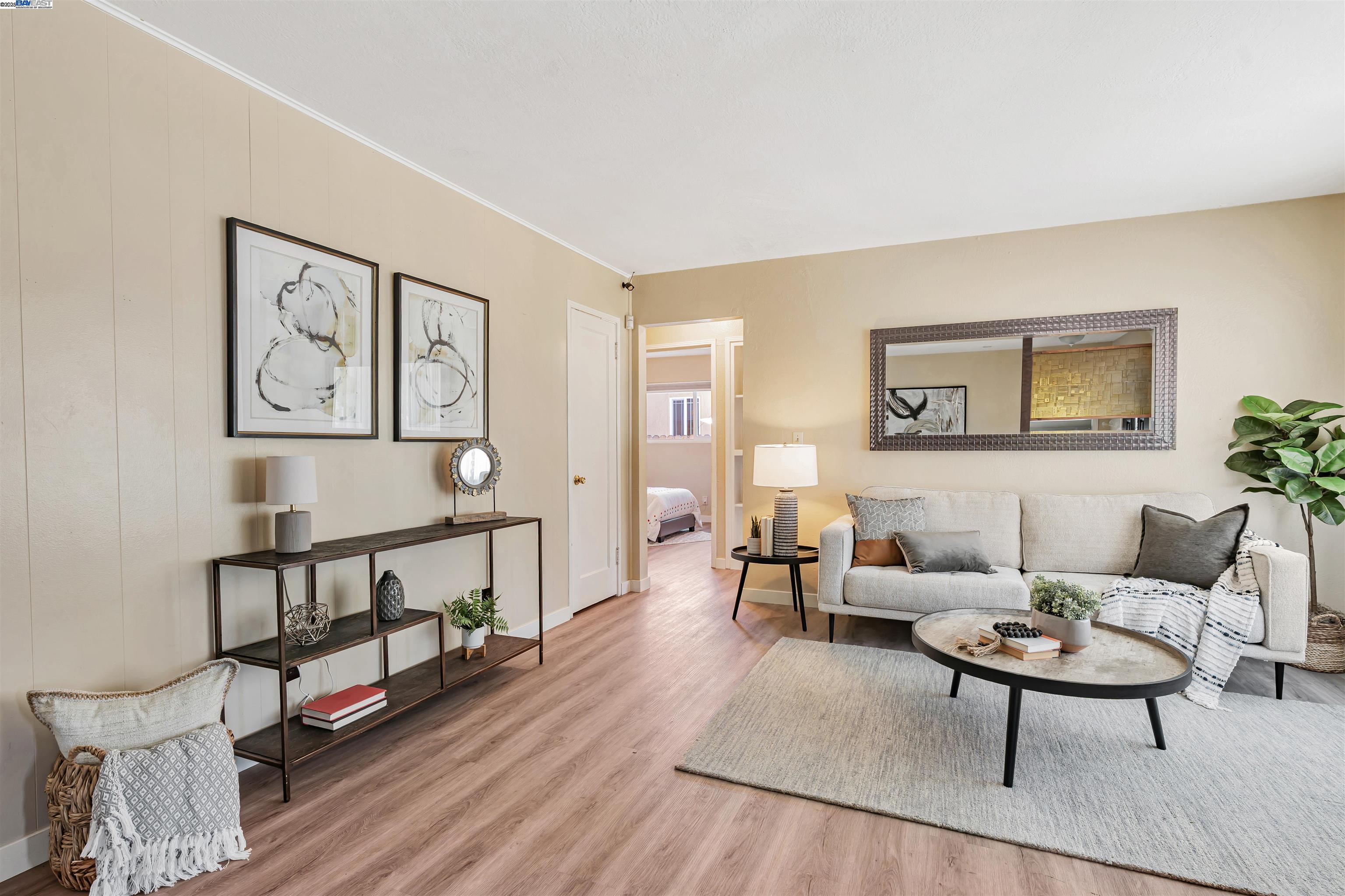 Detail Gallery Image 5 of 34 For 2884 W Rose St, Stockton,  CA 95203 - 3 Beds | 2 Baths