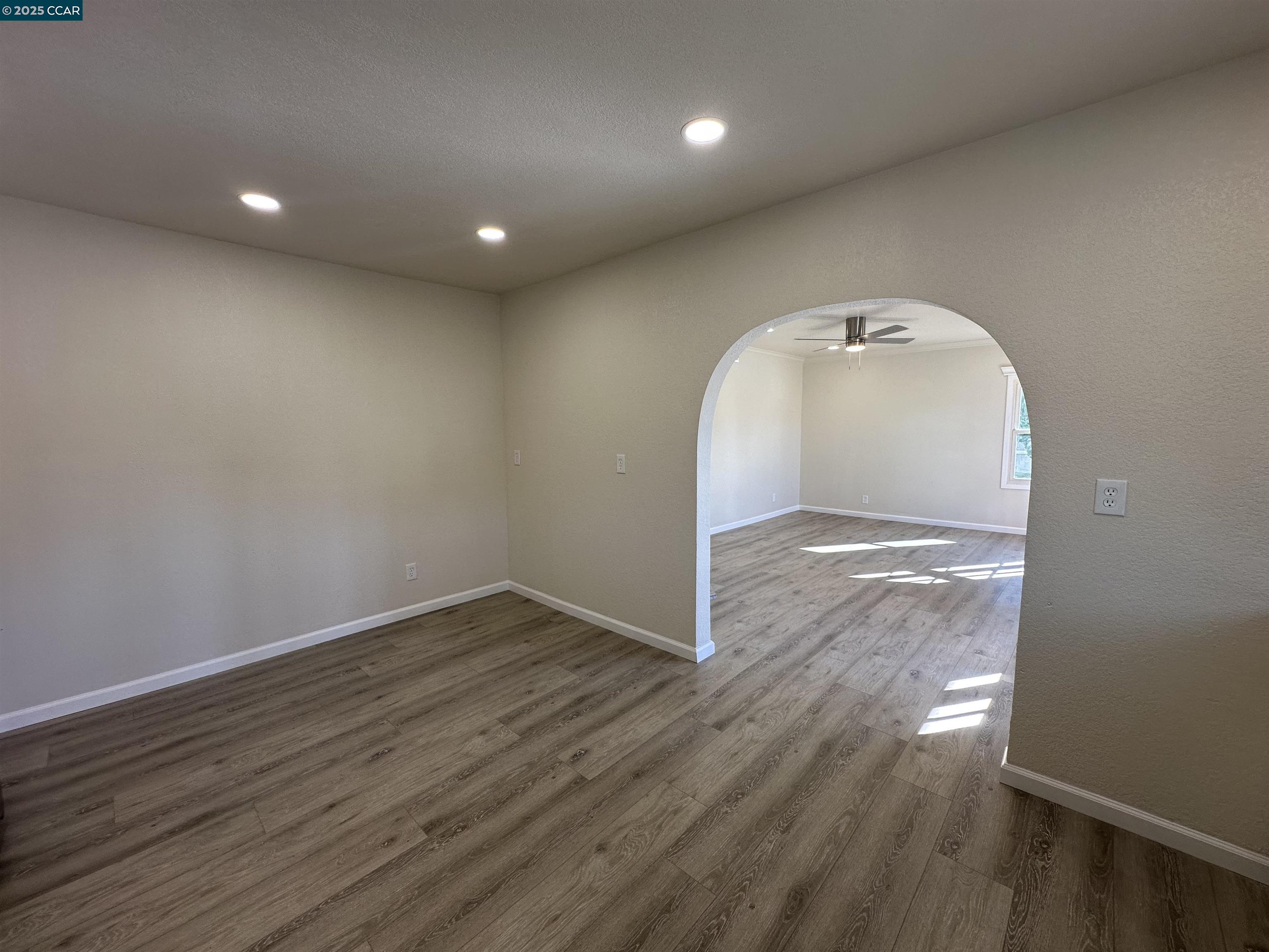 Detail Gallery Image 12 of 40 For 1560 170th Ave, Hayward,  CA 94541 - 3 Beds | 2 Baths