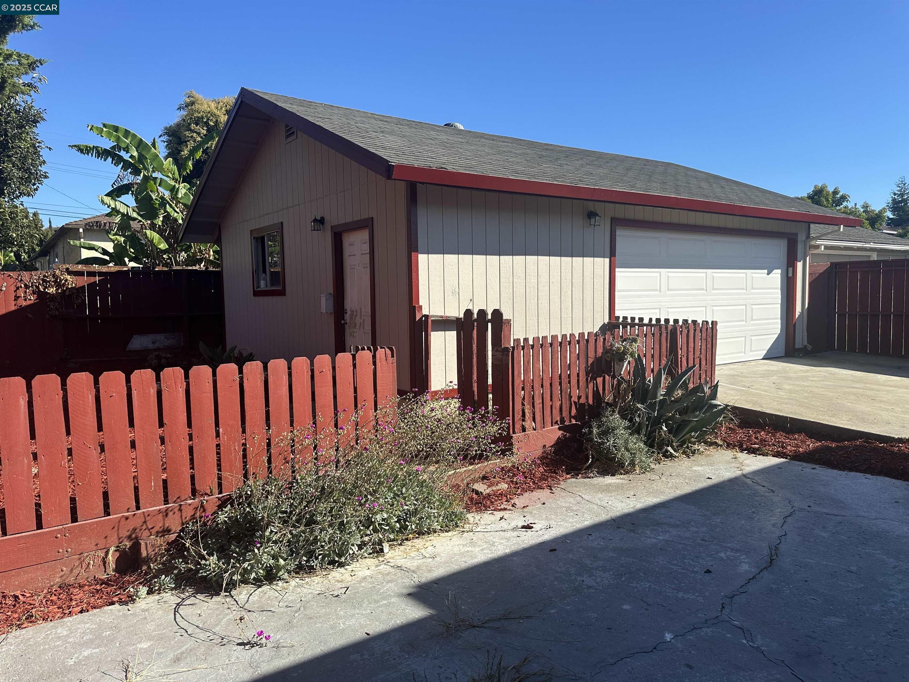 Detail Gallery Image 27 of 40 For 1560 170th Ave, Hayward,  CA 94541 - 3 Beds | 2 Baths