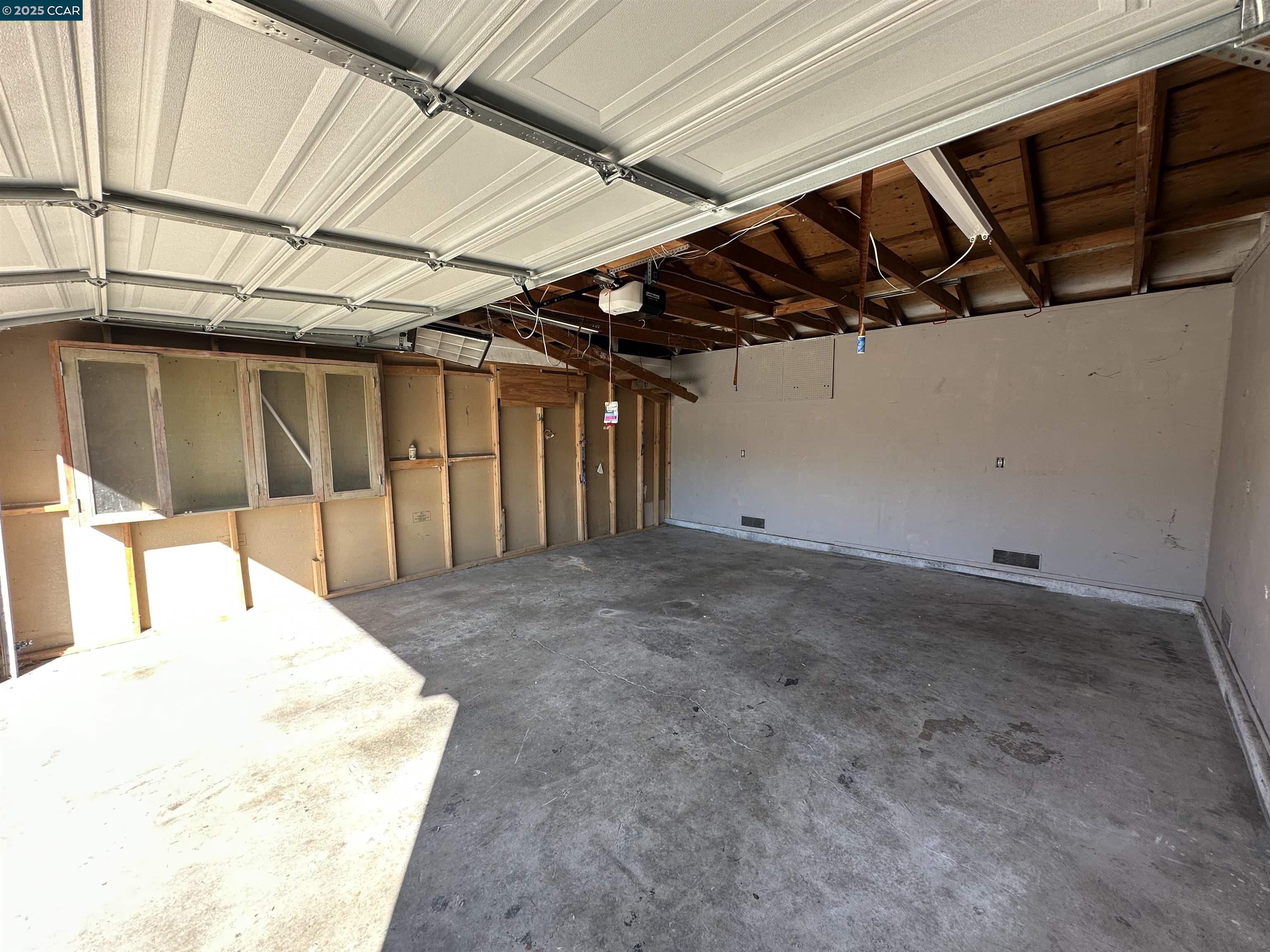 Detail Gallery Image 34 of 40 For 1560 170th Ave, Hayward,  CA 94541 - 3 Beds | 2 Baths