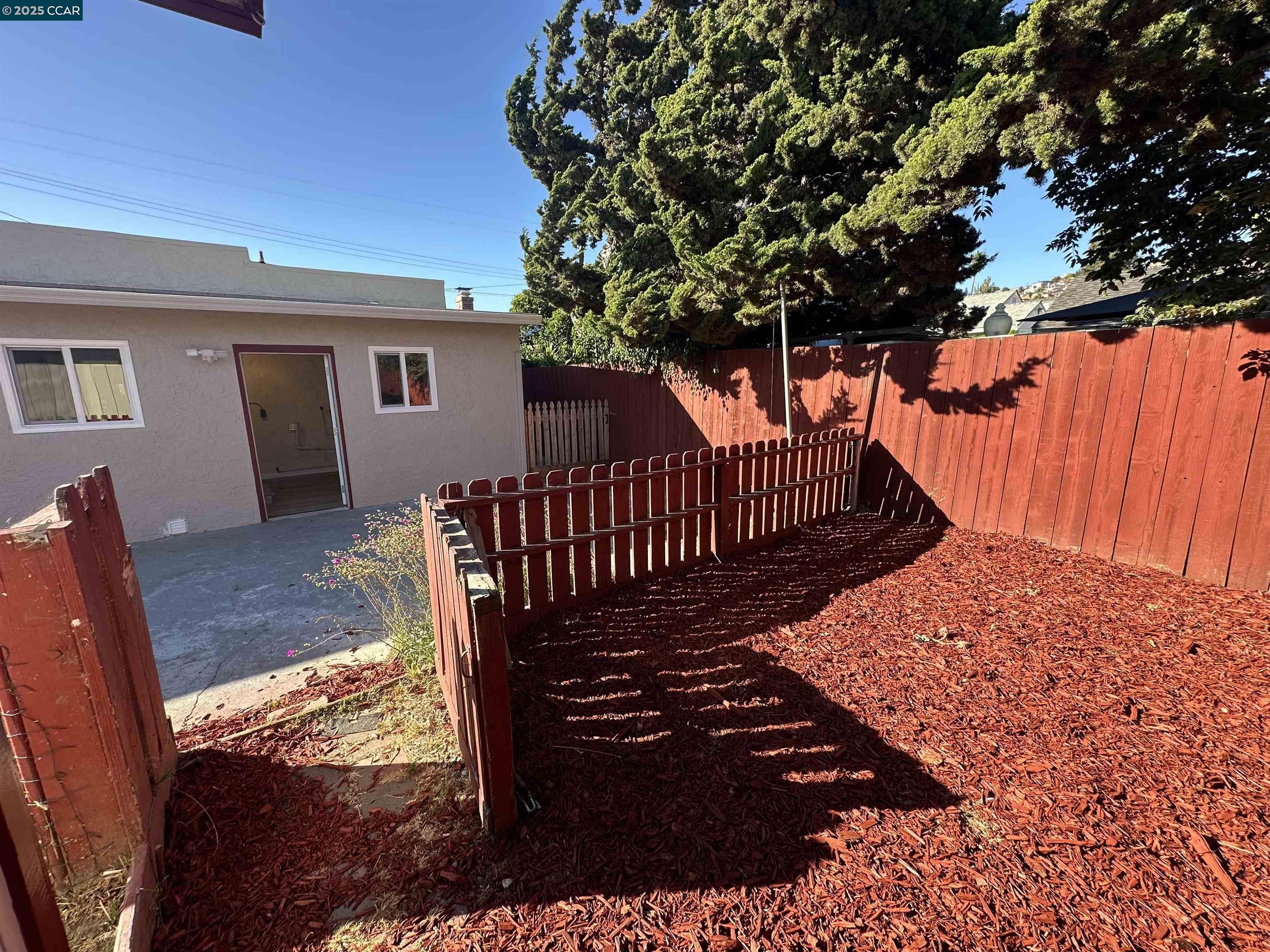 Detail Gallery Image 39 of 40 For 1560 170th Ave, Hayward,  CA 94541 - 3 Beds | 2 Baths