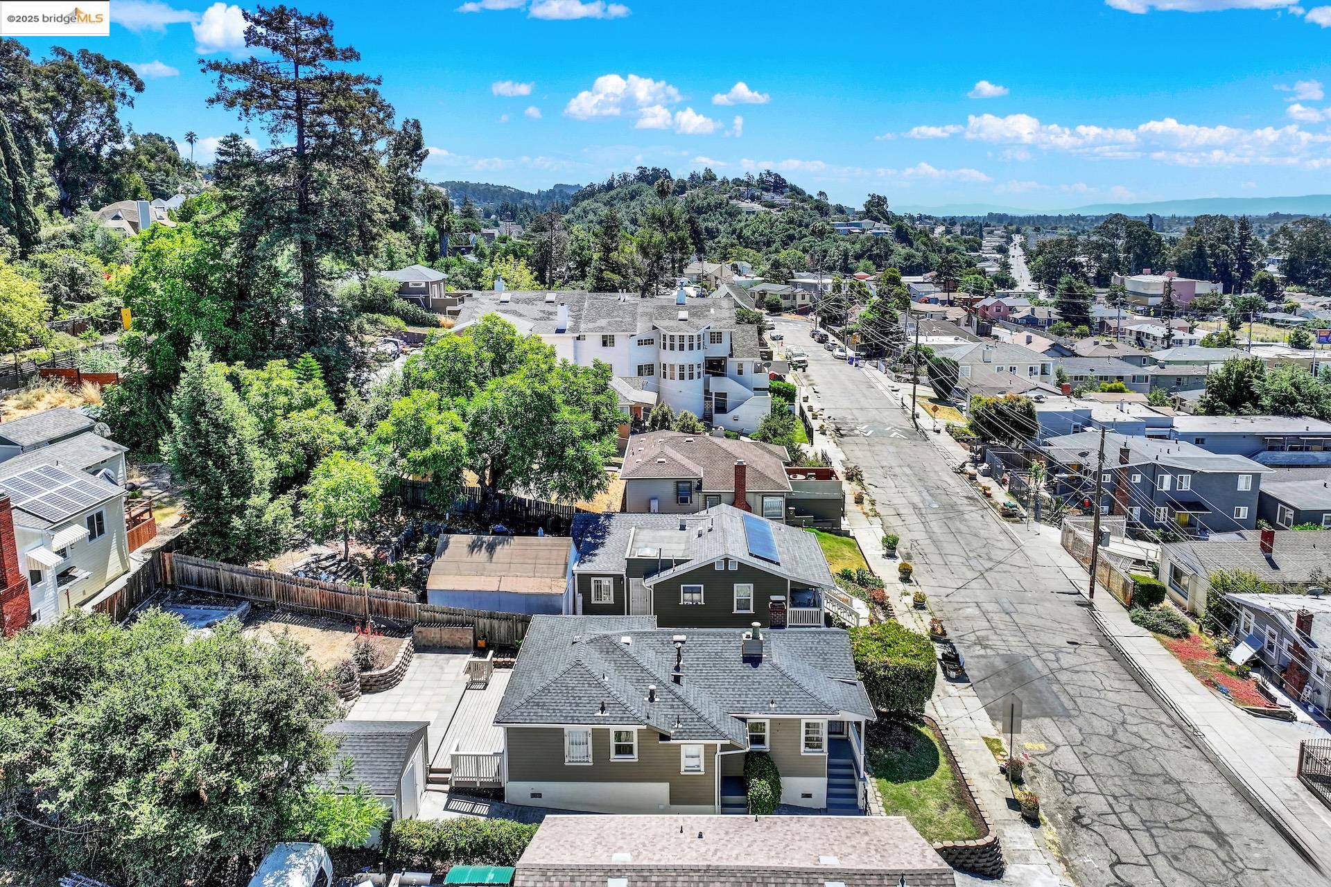 Detail Gallery Image 28 of 37 For 8010 Ney Ave, Oakland,  CA 94605 - 2 Beds | 1 Baths