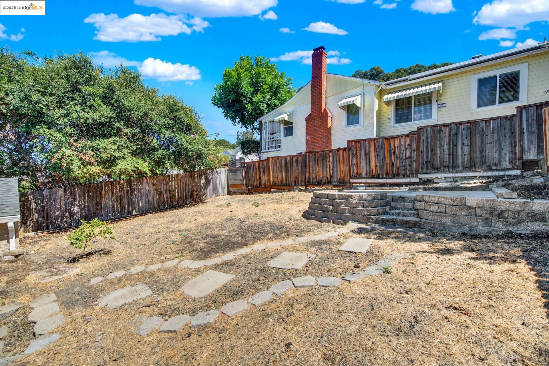 Detail Gallery Image 37 of 37 For 8010 Ney Ave, Oakland,  CA 94605 - 2 Beds | 1 Baths