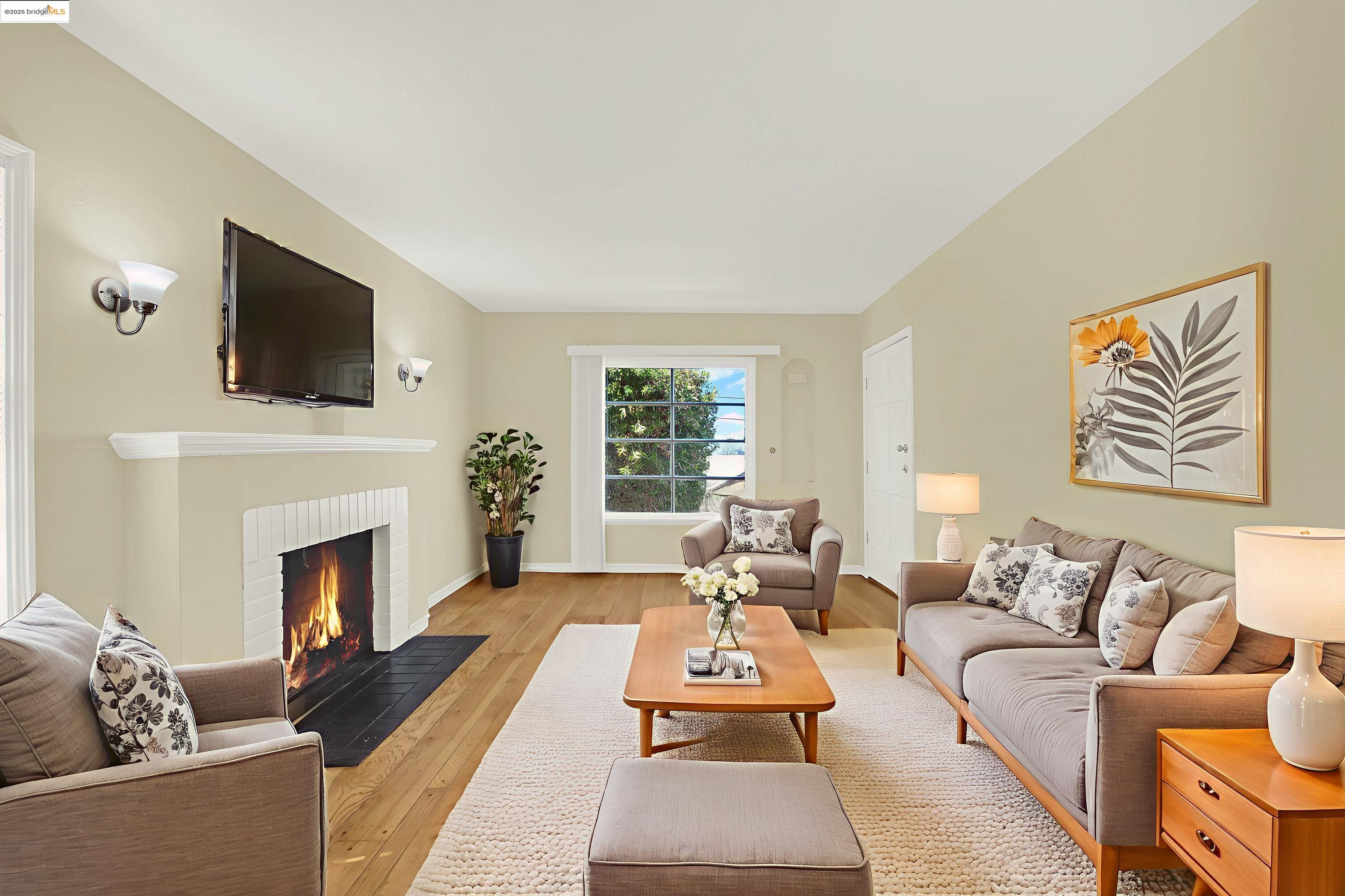 Detail Gallery Image 8 of 37 For 8010 Ney Ave, Oakland,  CA 94605 - 2 Beds | 1 Baths