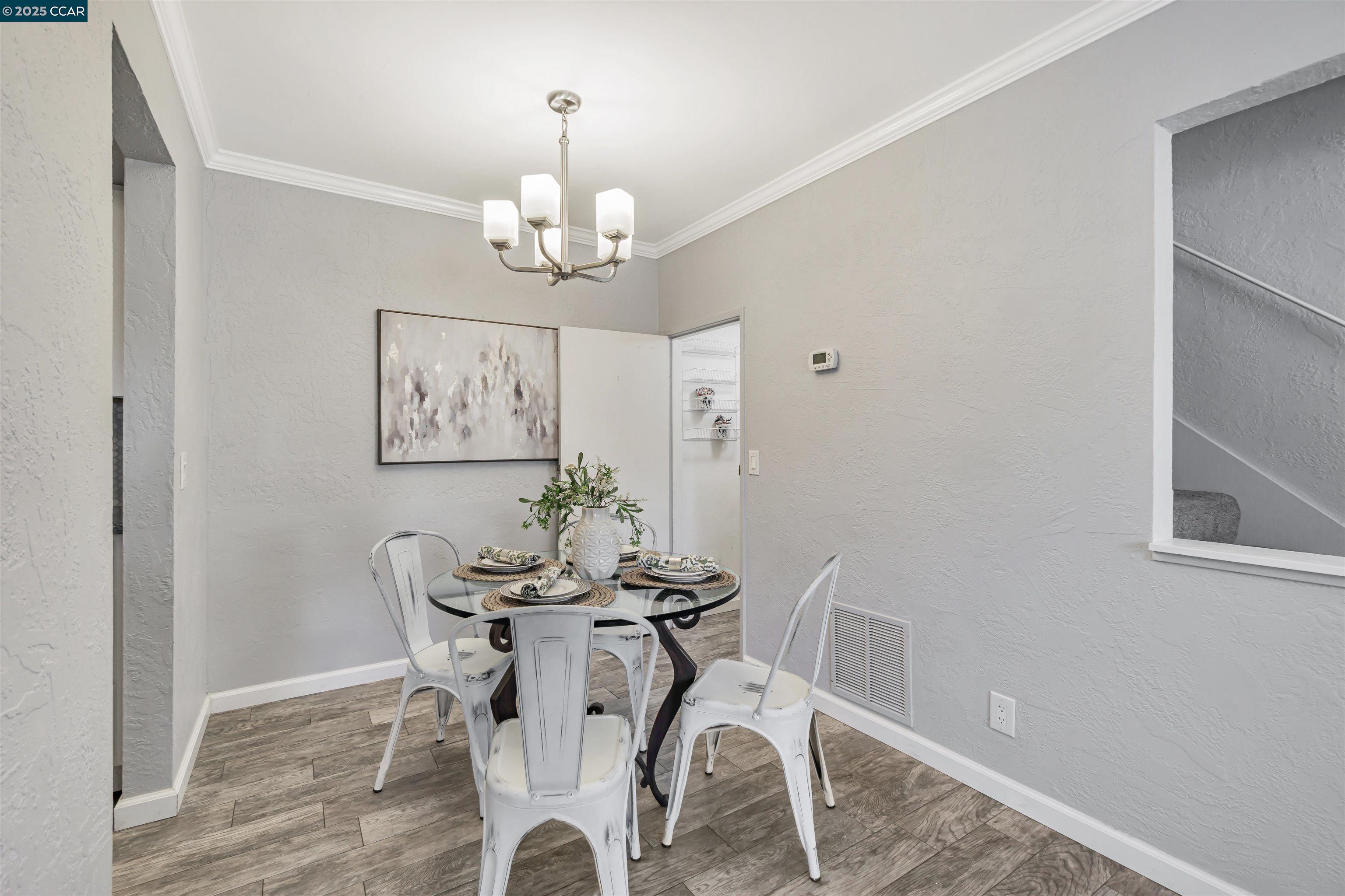 Detail Gallery Image 14 of 39 For 1037 Mohr Ln #C,  Concord,  CA 94518 - 2 Beds | 1/1 Baths