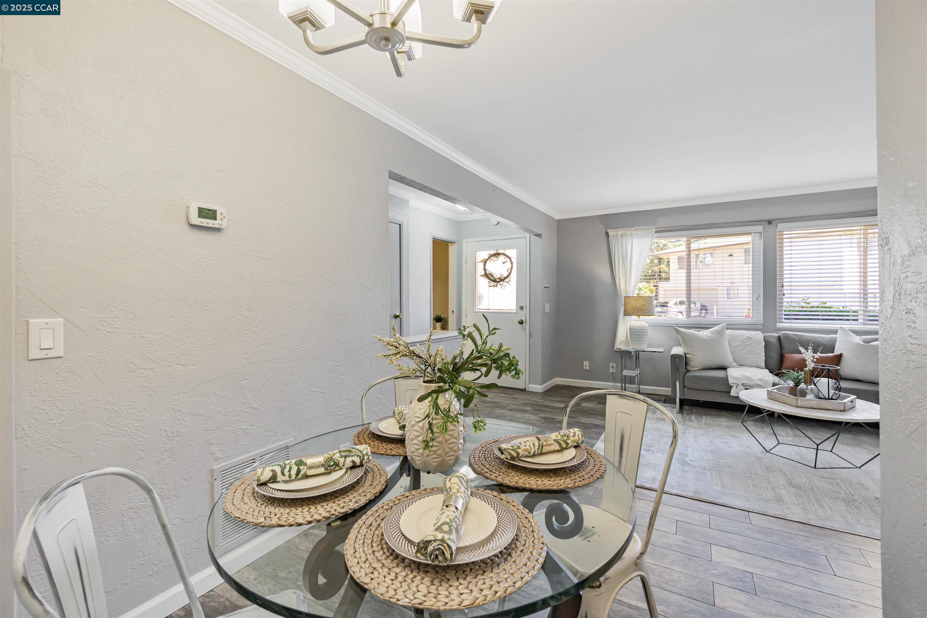 Detail Gallery Image 16 of 39 For 1037 Mohr Ln #C,  Concord,  CA 94518 - 2 Beds | 1/1 Baths