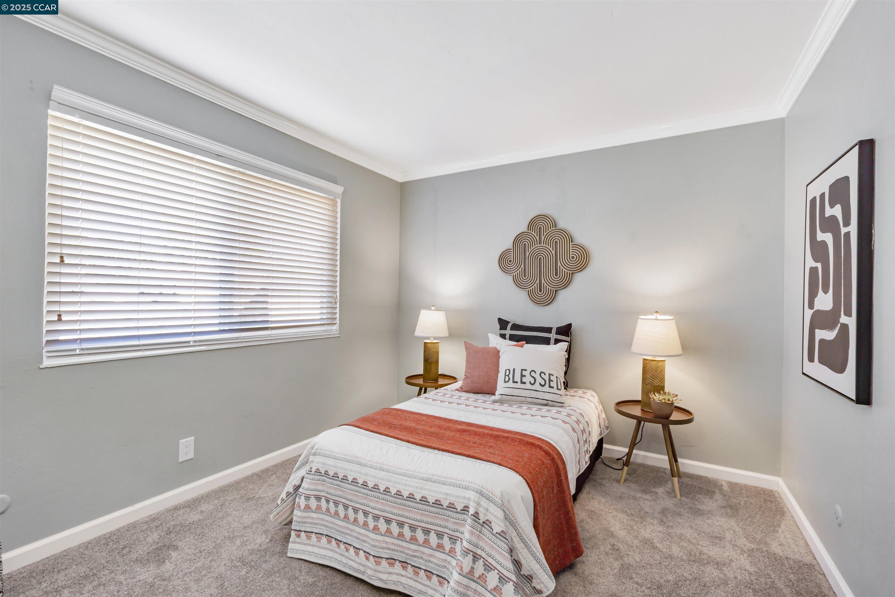 Detail Gallery Image 17 of 39 For 1037 Mohr Ln #C,  Concord,  CA 94518 - 2 Beds | 1/1 Baths
