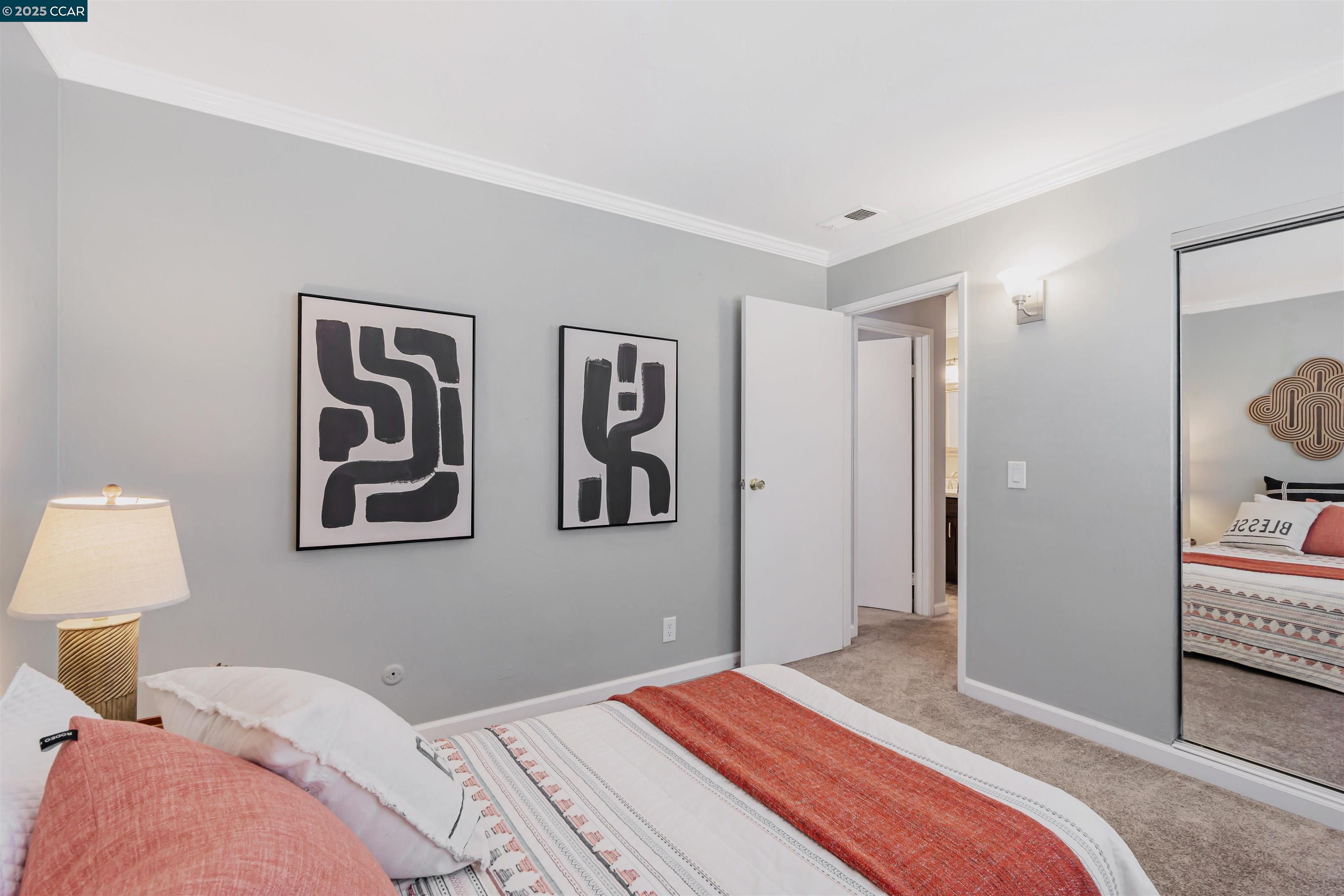 Detail Gallery Image 19 of 39 For 1037 Mohr Ln #C,  Concord,  CA 94518 - 2 Beds | 1/1 Baths