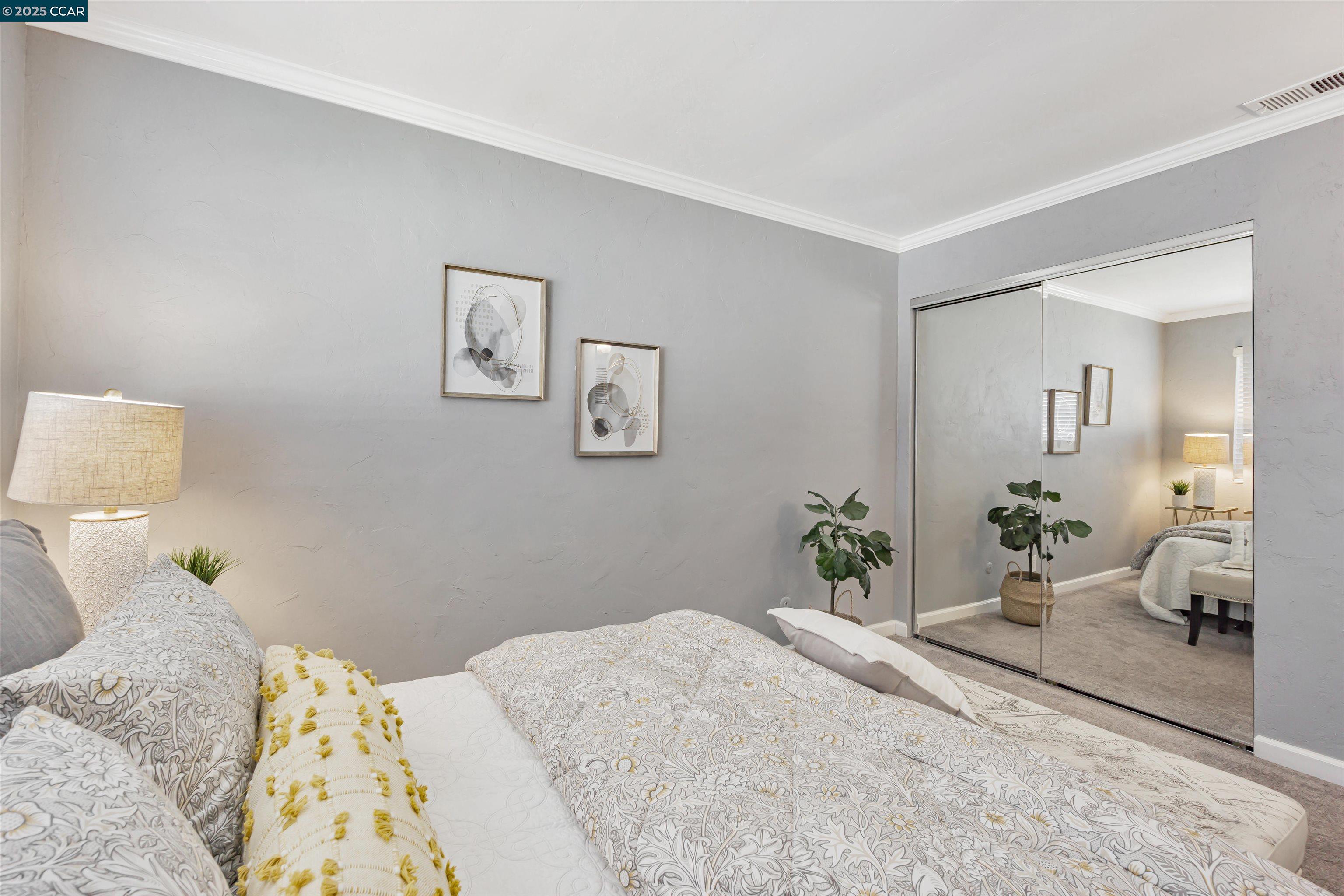 Detail Gallery Image 23 of 39 For 1037 Mohr Ln #C,  Concord,  CA 94518 - 2 Beds | 1/1 Baths