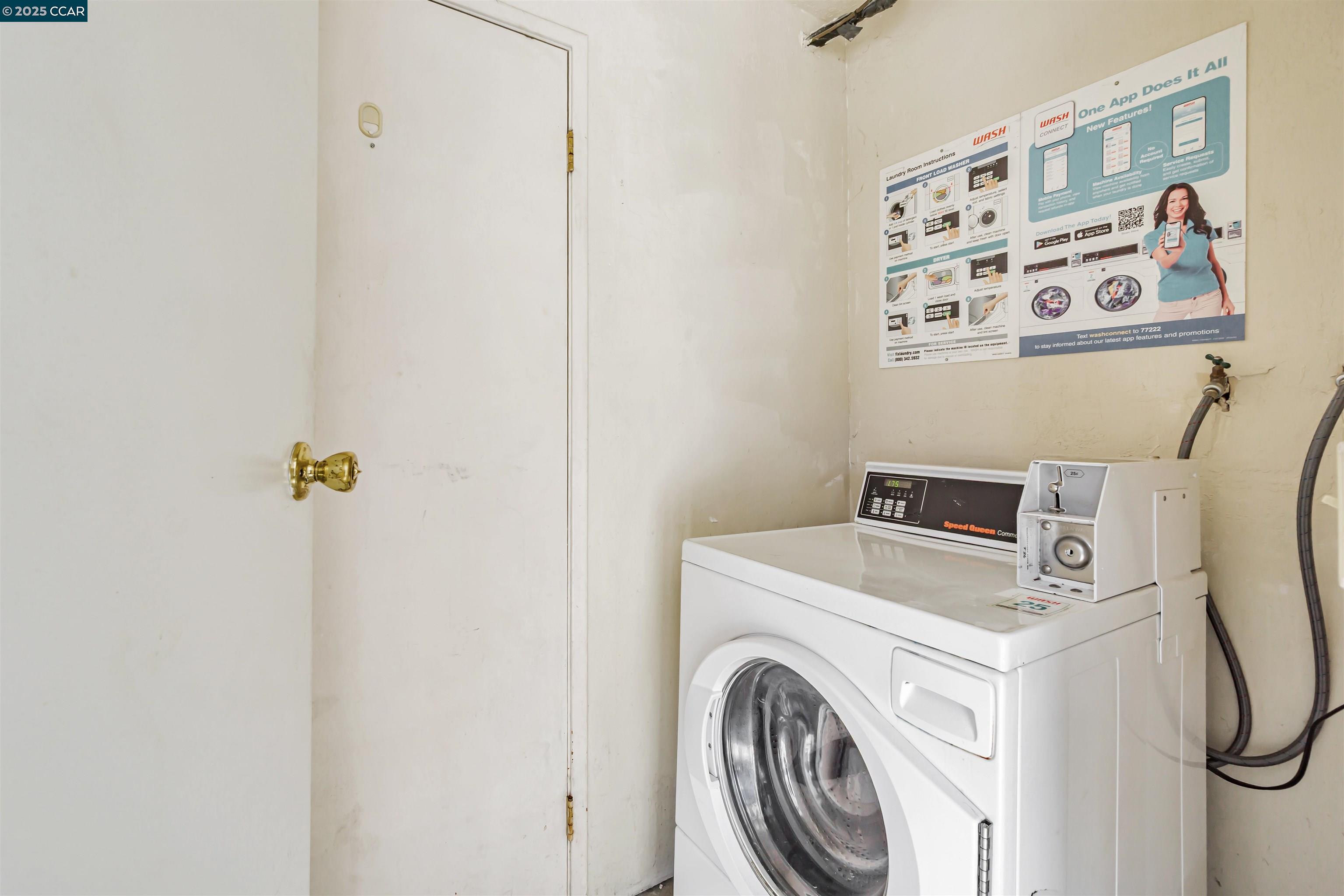 Detail Gallery Image 29 of 39 For 1037 Mohr Ln #C,  Concord,  CA 94518 - 2 Beds | 1/1 Baths
