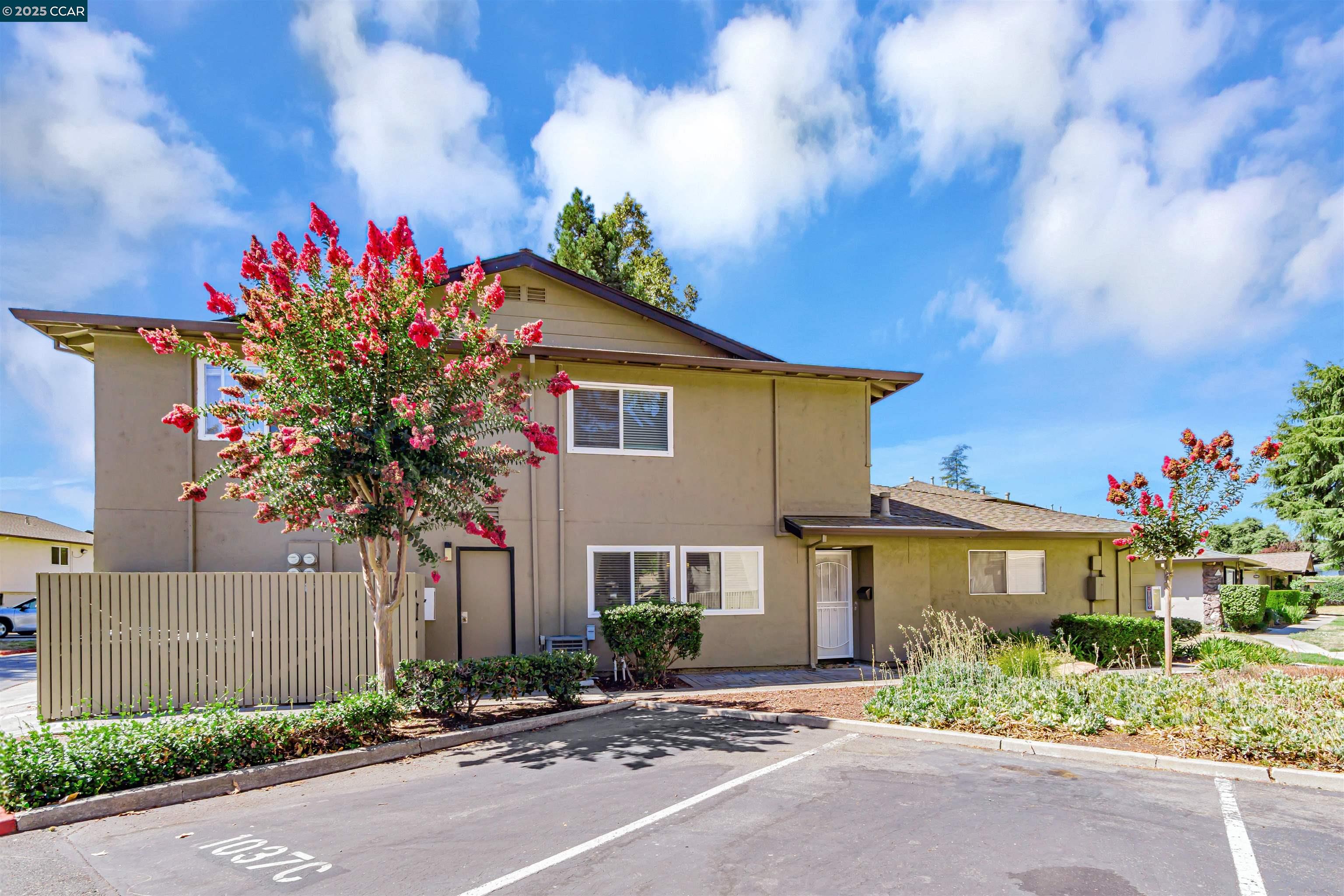 Detail Gallery Image 39 of 39 For 1037 Mohr Ln #C,  Concord,  CA 94518 - 2 Beds | 1/1 Baths