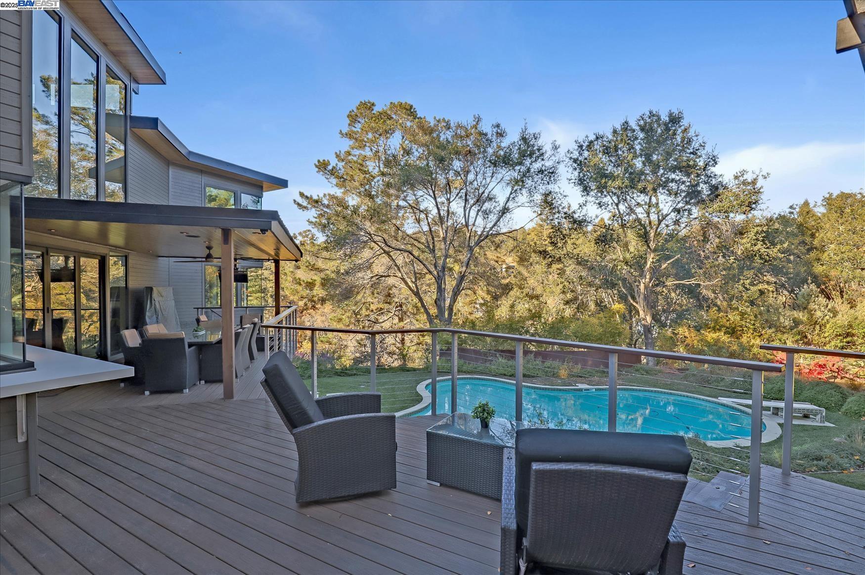 Detail Gallery Image 22 of 40 For Los Dedos Rd, Orinda,  CA 94563 - 4 Beds | 4/1 Baths