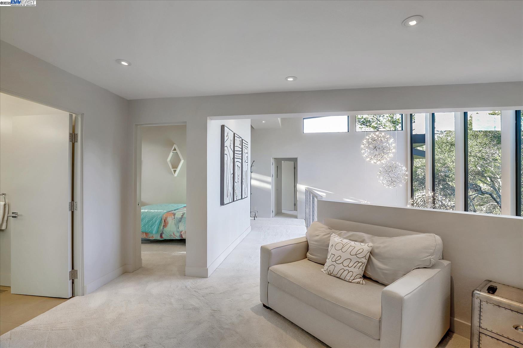 Detail Gallery Image 5 of 40 For Los Dedos Rd, Orinda,  CA 94563 - 4 Beds | 4/1 Baths